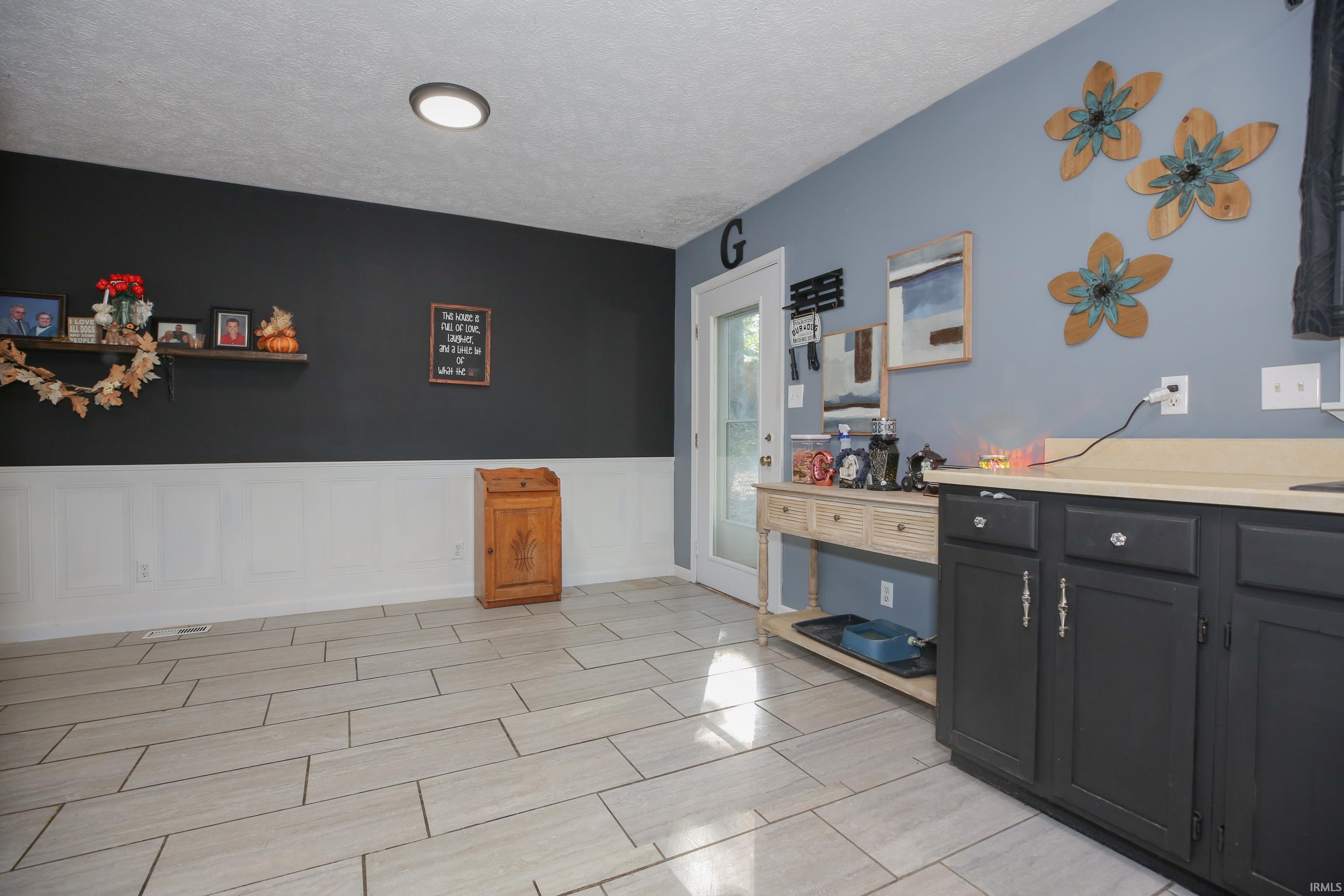 Homes for sale in Mount Vernon, IN | 10413 Hidden Valley Ln, Mount Vernon, IN 47620 | MLS# 202541510