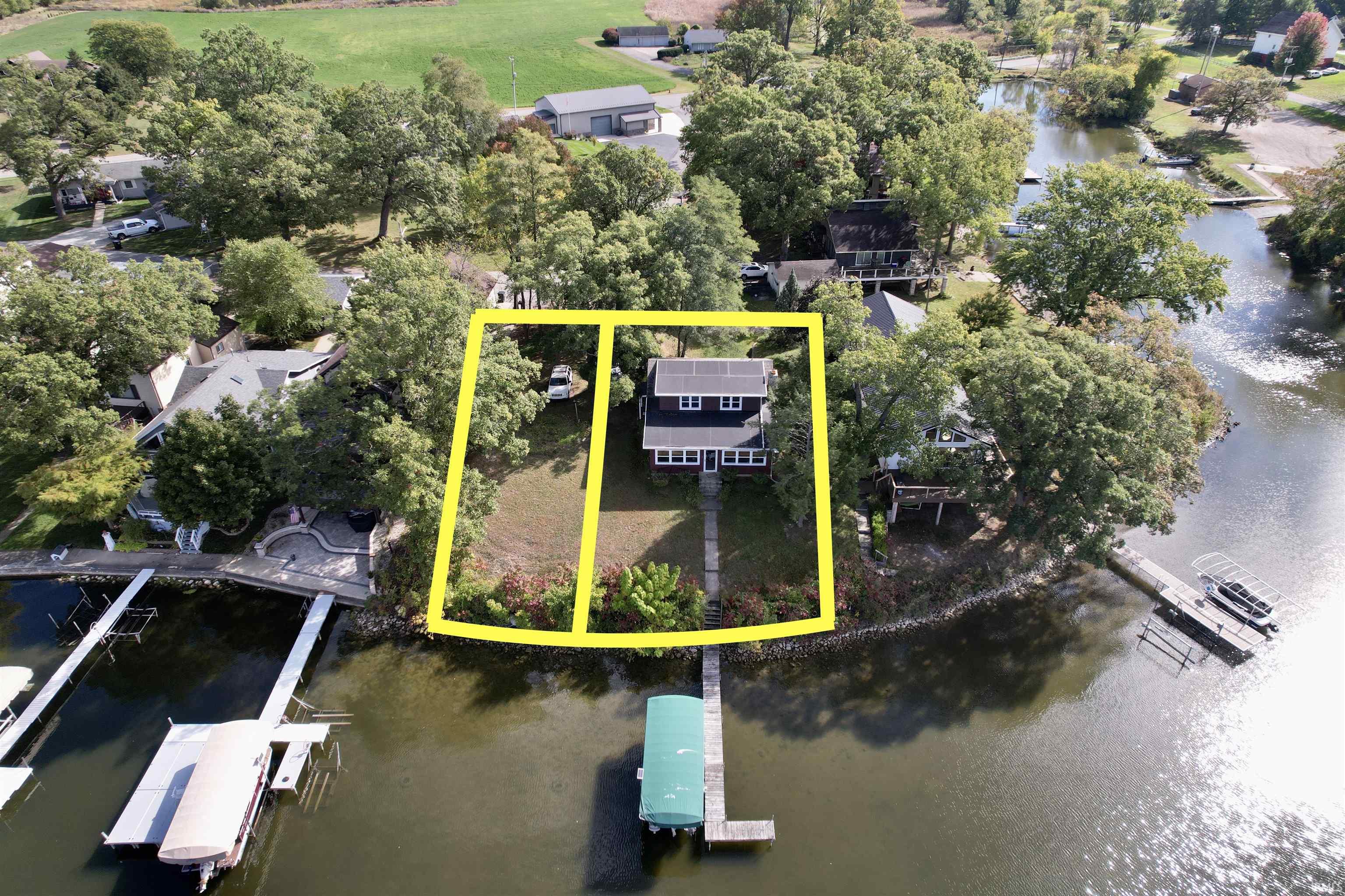 Homes for sale in Rochester, IN | 2024 White Creek Dr, Rochester, IN 46975 | MLS# 202541511