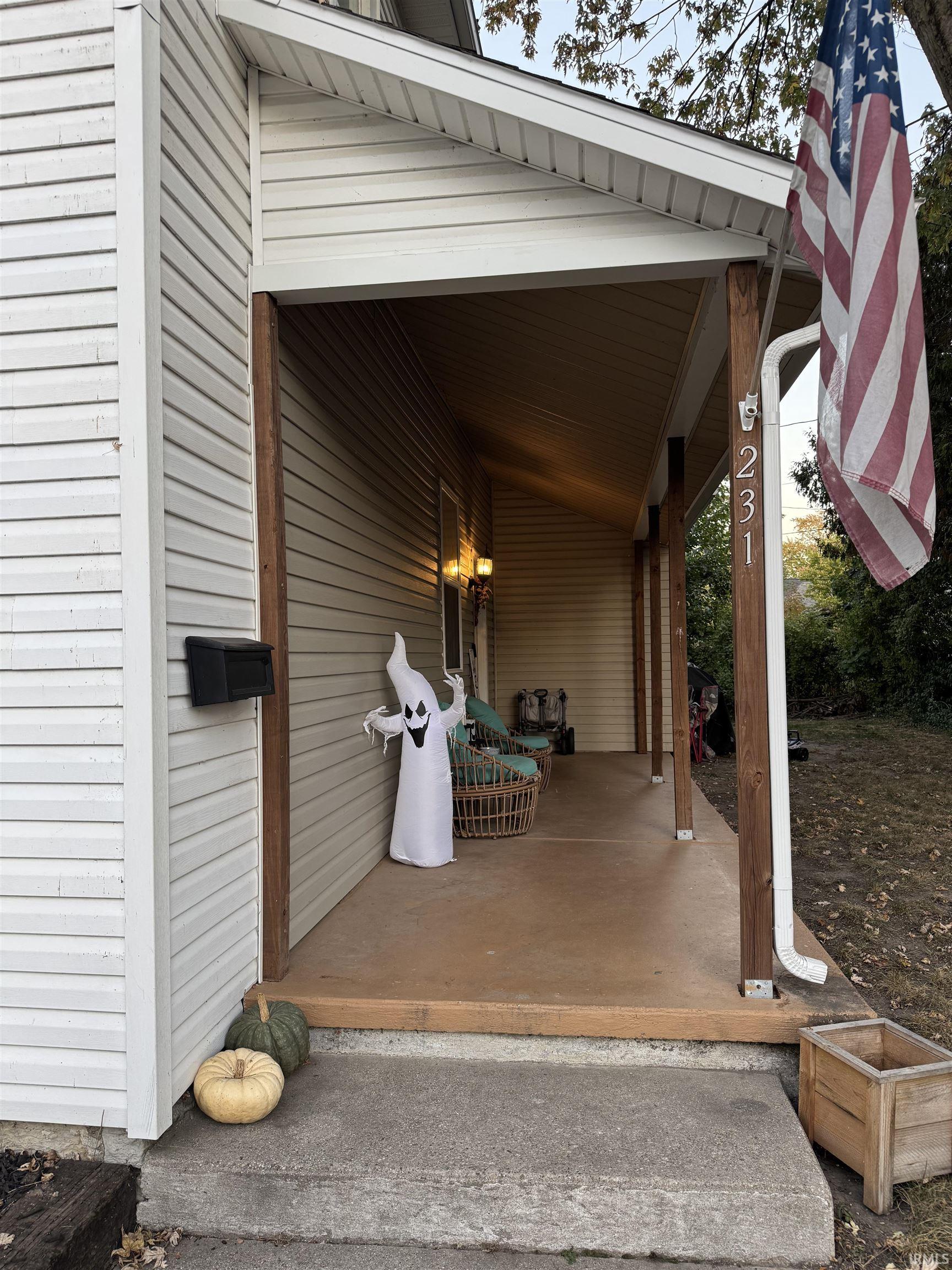 Homes for sale in Huntington, IN | 231 Cory St, Huntington, IN 46750 | MLS# 202541522