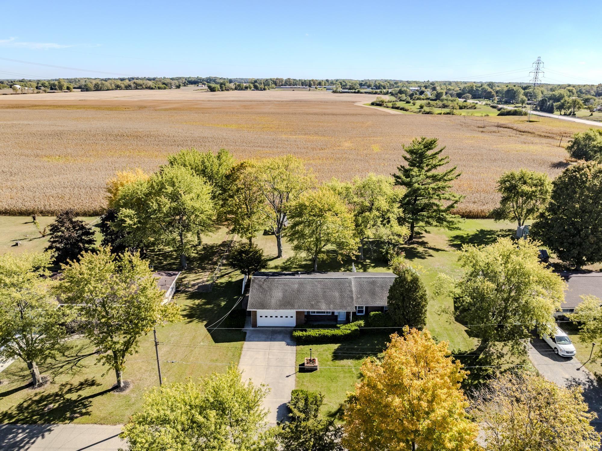 Homes for sale in Muncie, IN | 304 N County Road 500 E, Muncie, IN 47302 | MLS# 202541544