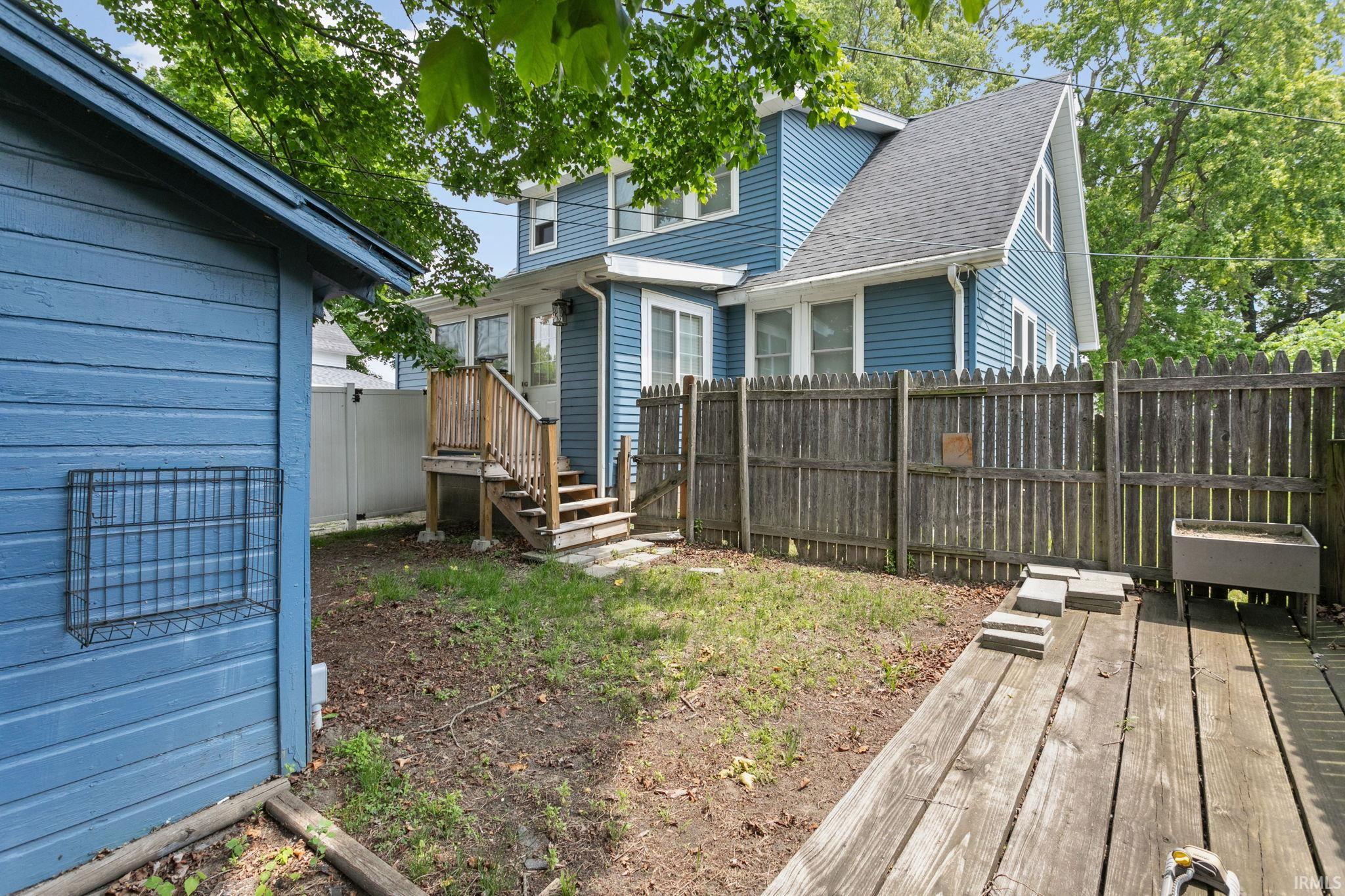 Photo 16 of 1415 S Main Street