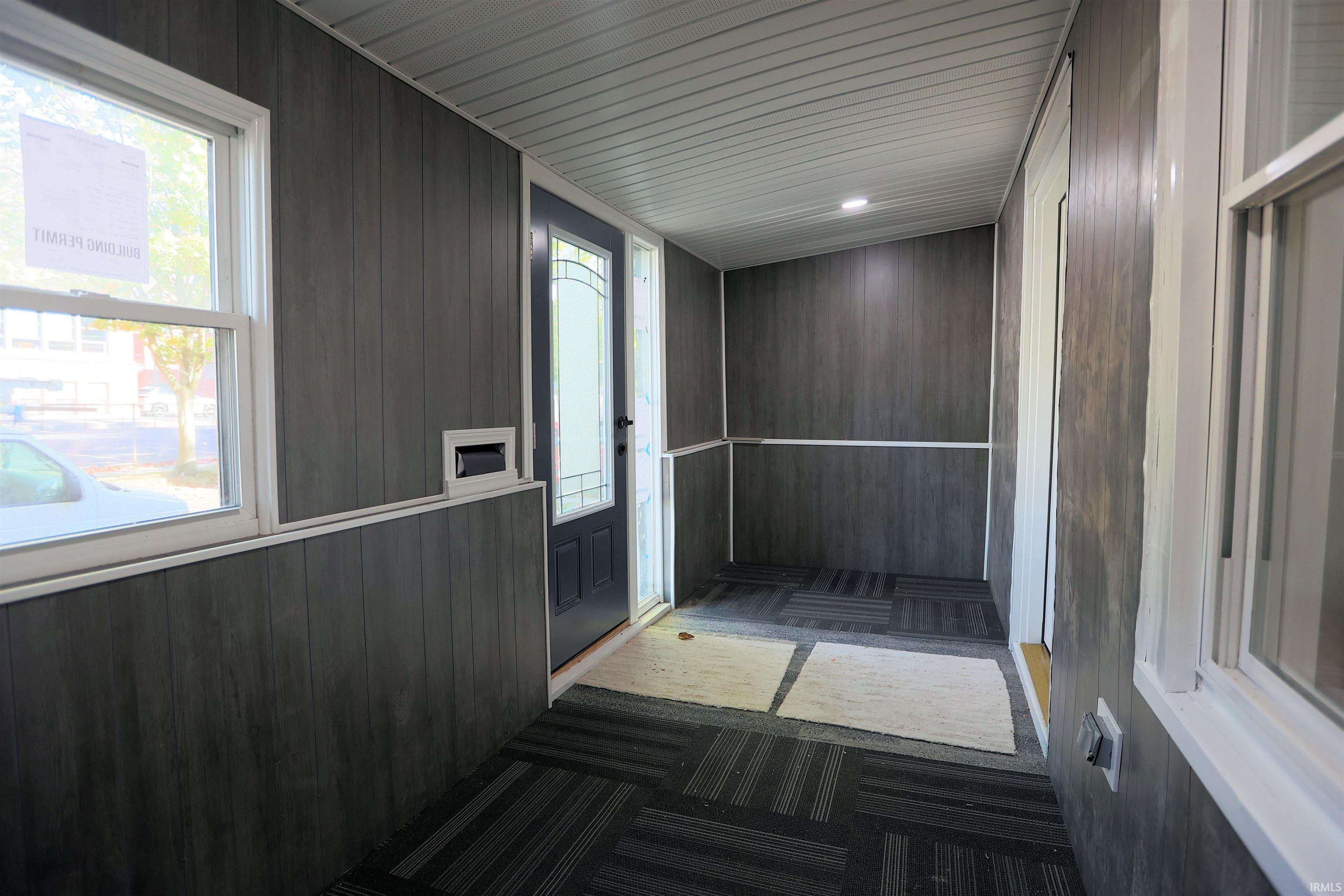 Photo 2 of 2102 Webster Street