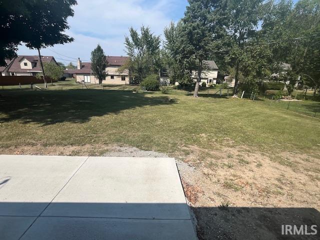 Photo 1 of 1532 W Dupont Road