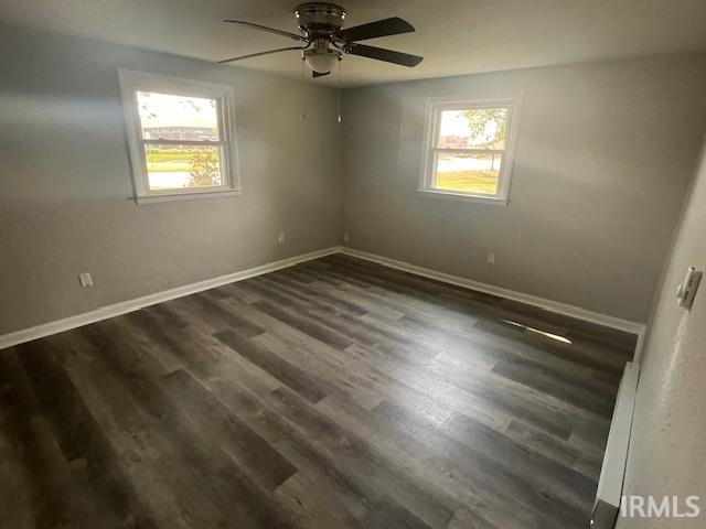 Photo 11 of 1532 W Dupont Road