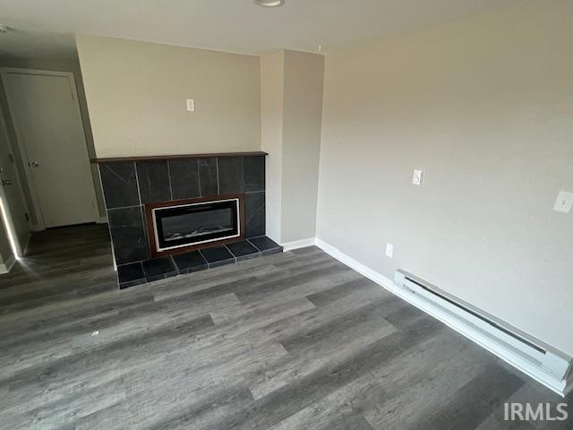 Photo 3 of 1532 W Dupont Road