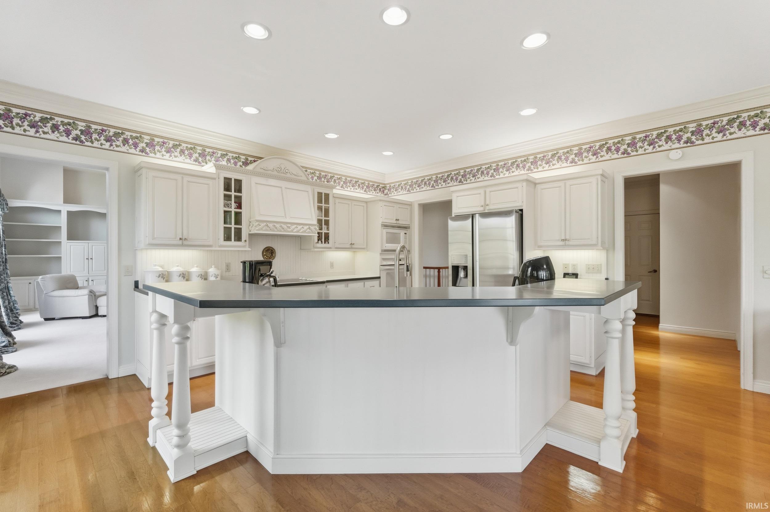 Photo 14 of 11136 Creekwood Court