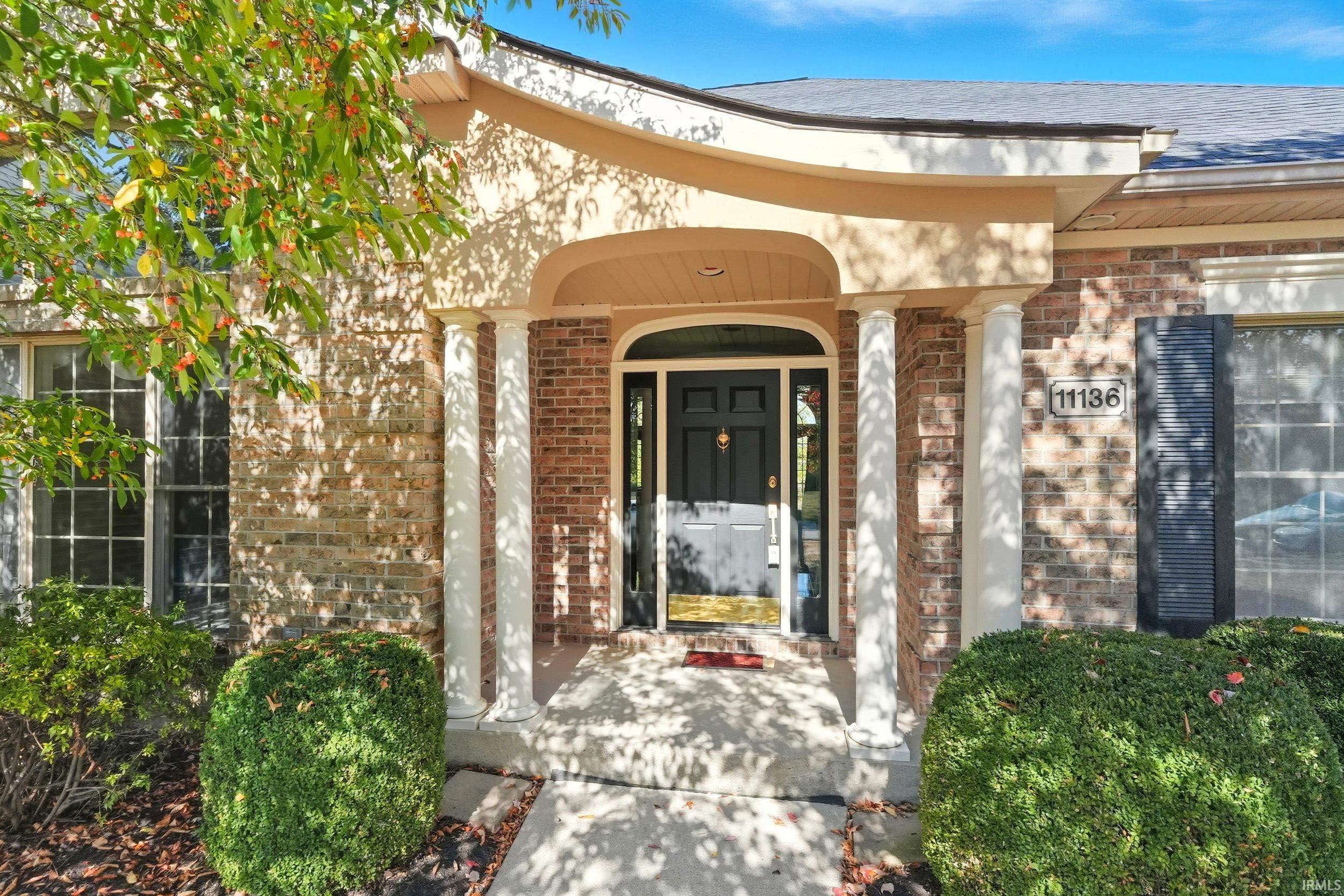 Photo 3 of 11136 Creekwood Court