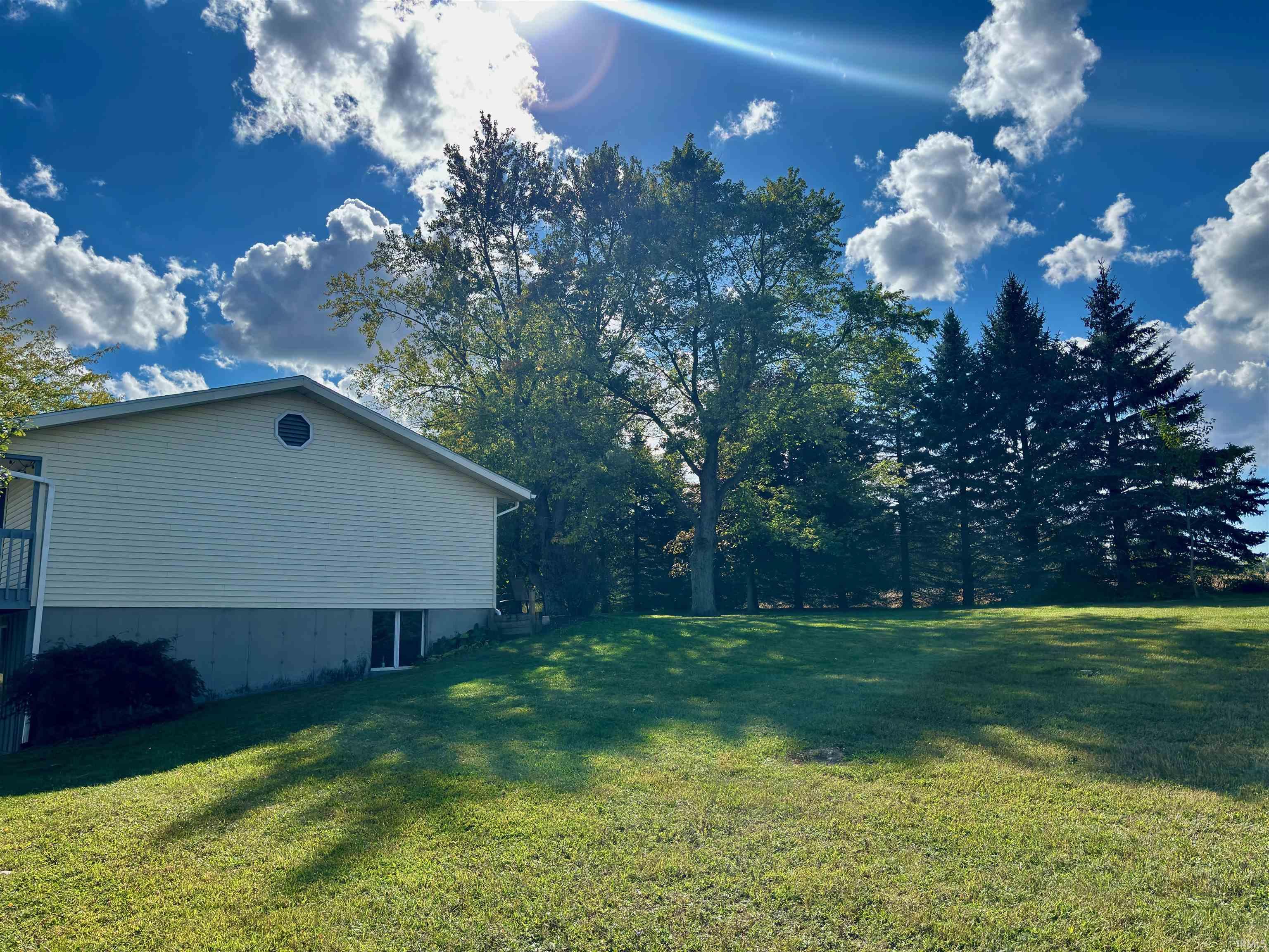 Photo 26 of 5570 E 500 S