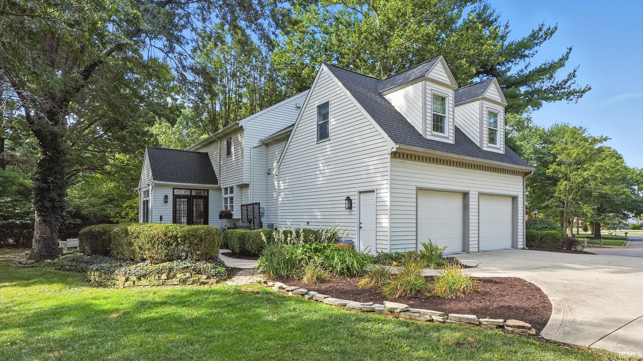 Photo 2 of 5735 Autumn Woods Trail