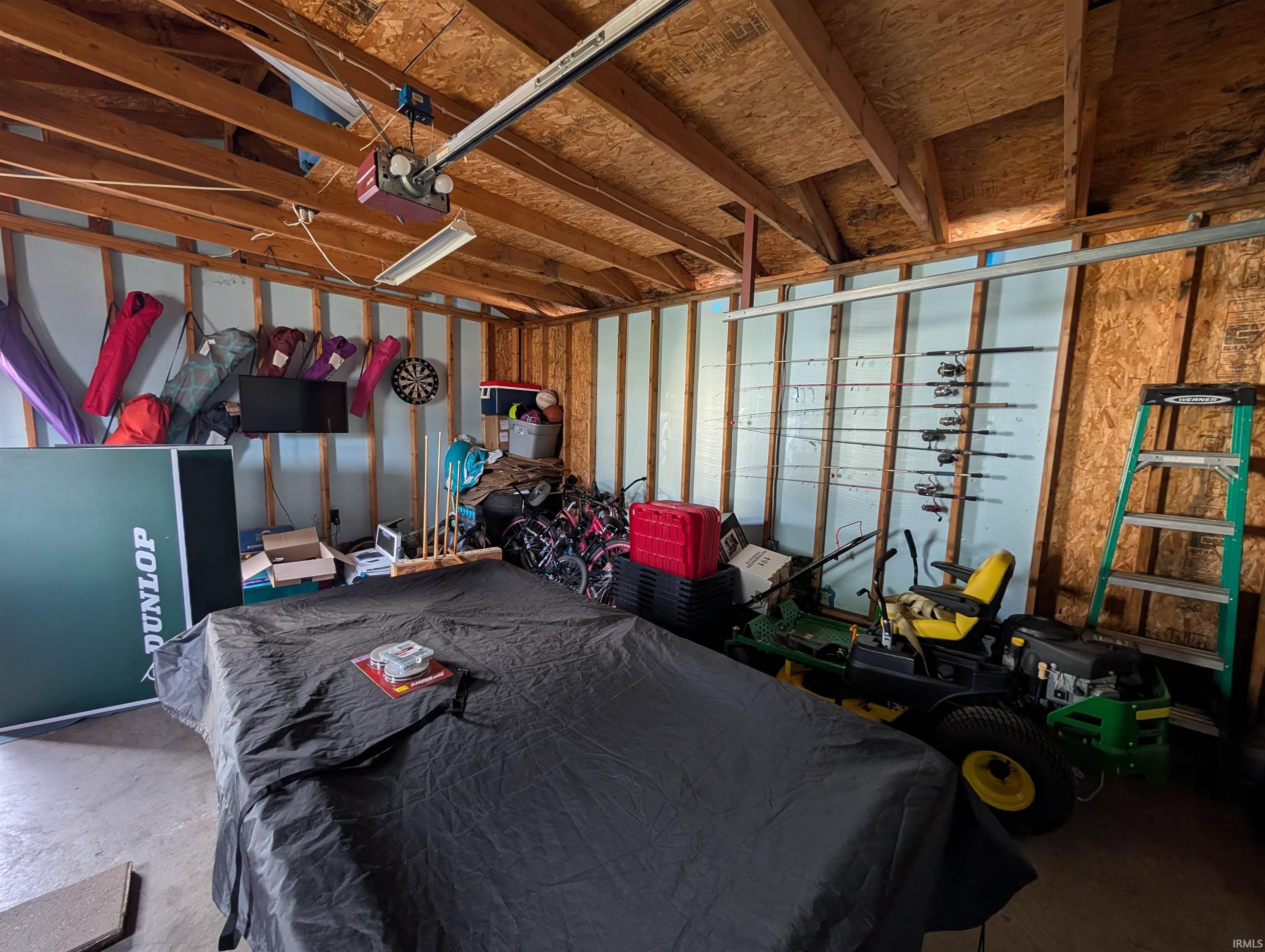 Homes for sale in Vincennes, IN | 1001 E Locust St, Vincennes, IN 47591 | MLS# 202541675