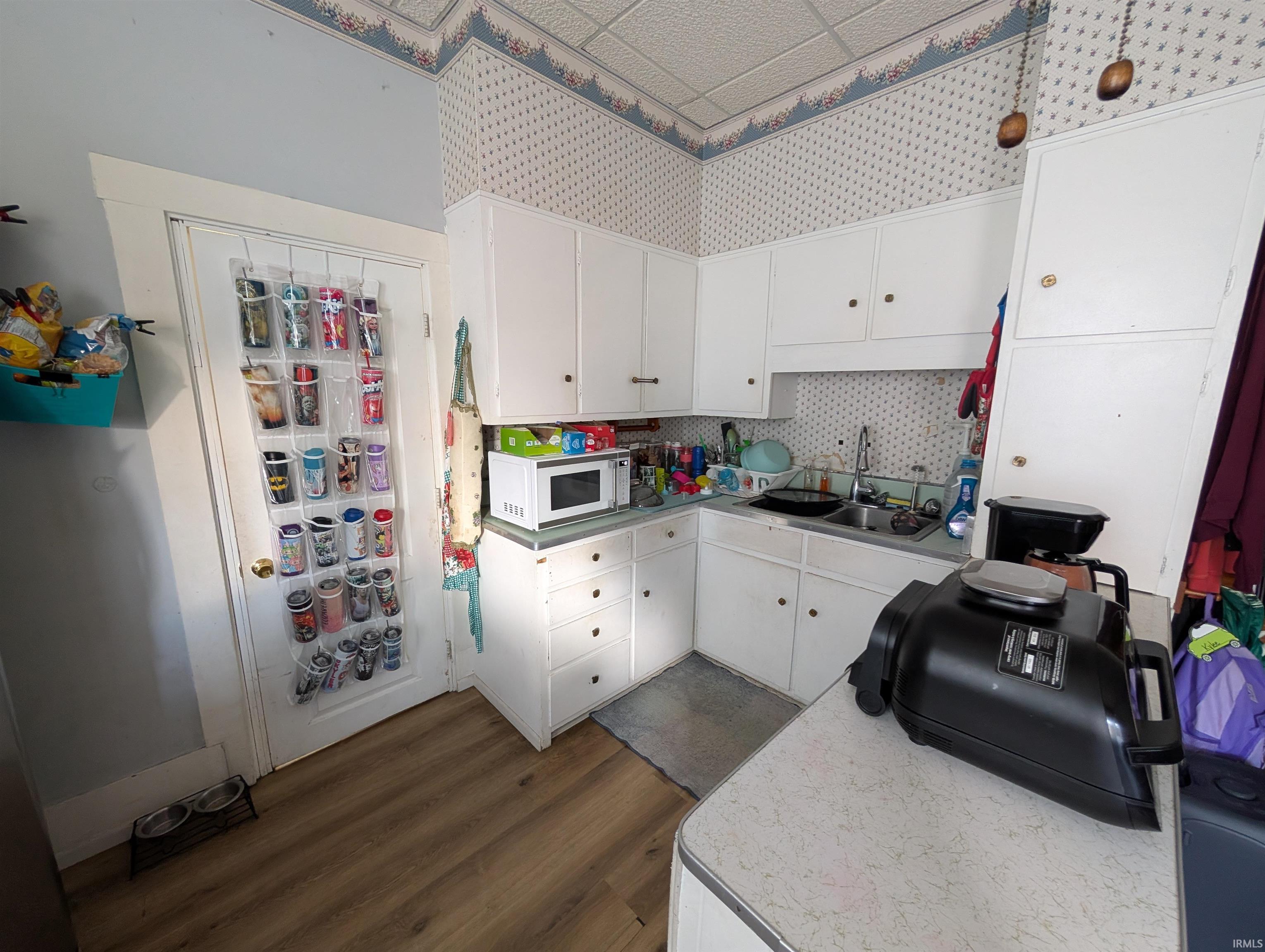 Homes for sale in Vincennes, IN | 1001 E Locust St, Vincennes, IN 47591 | MLS# 202541675