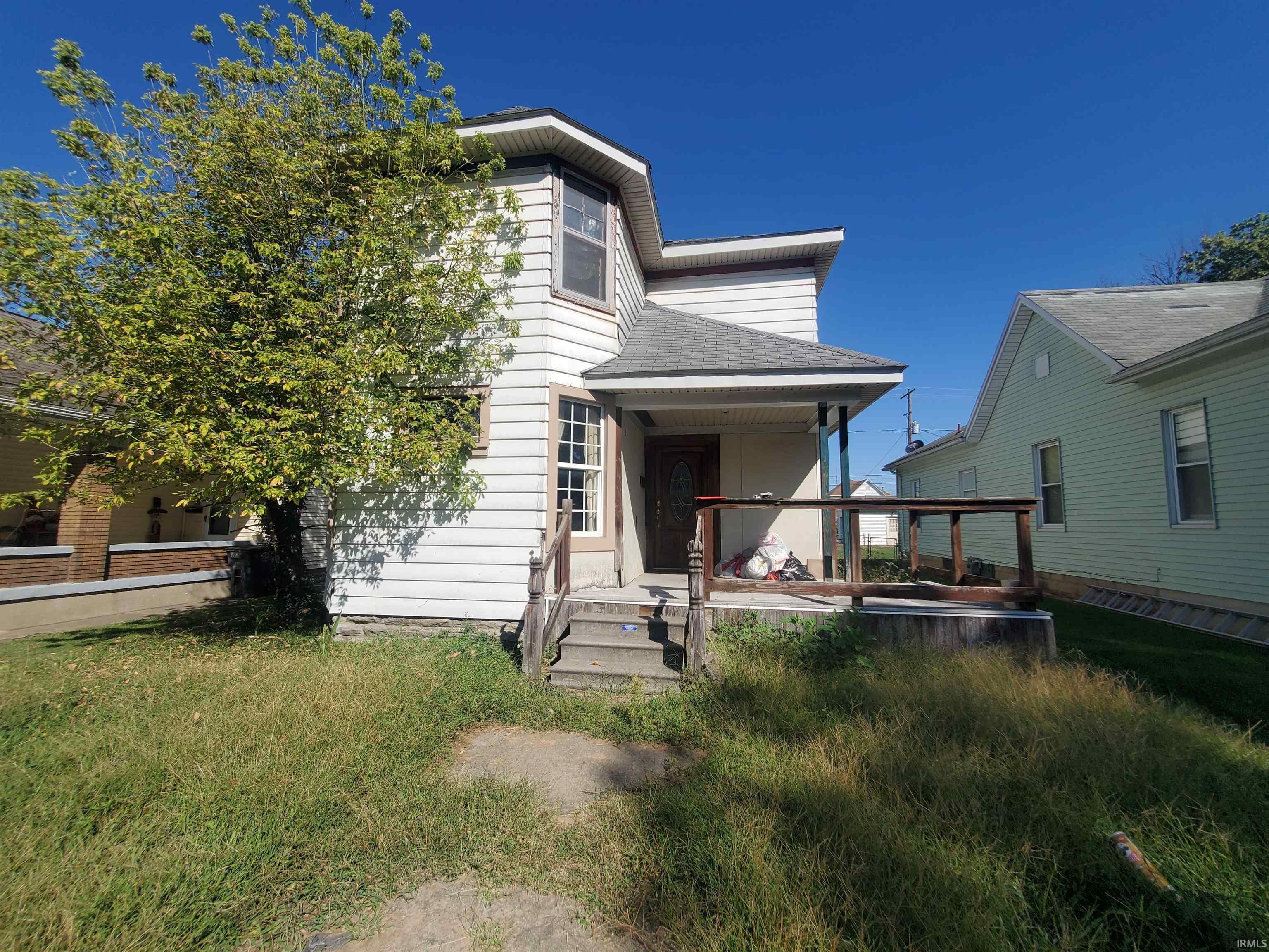 Homes for sale in Connersville, IN | 316 W 11 St, Connersville, IN 47331 | MLS# 202541676