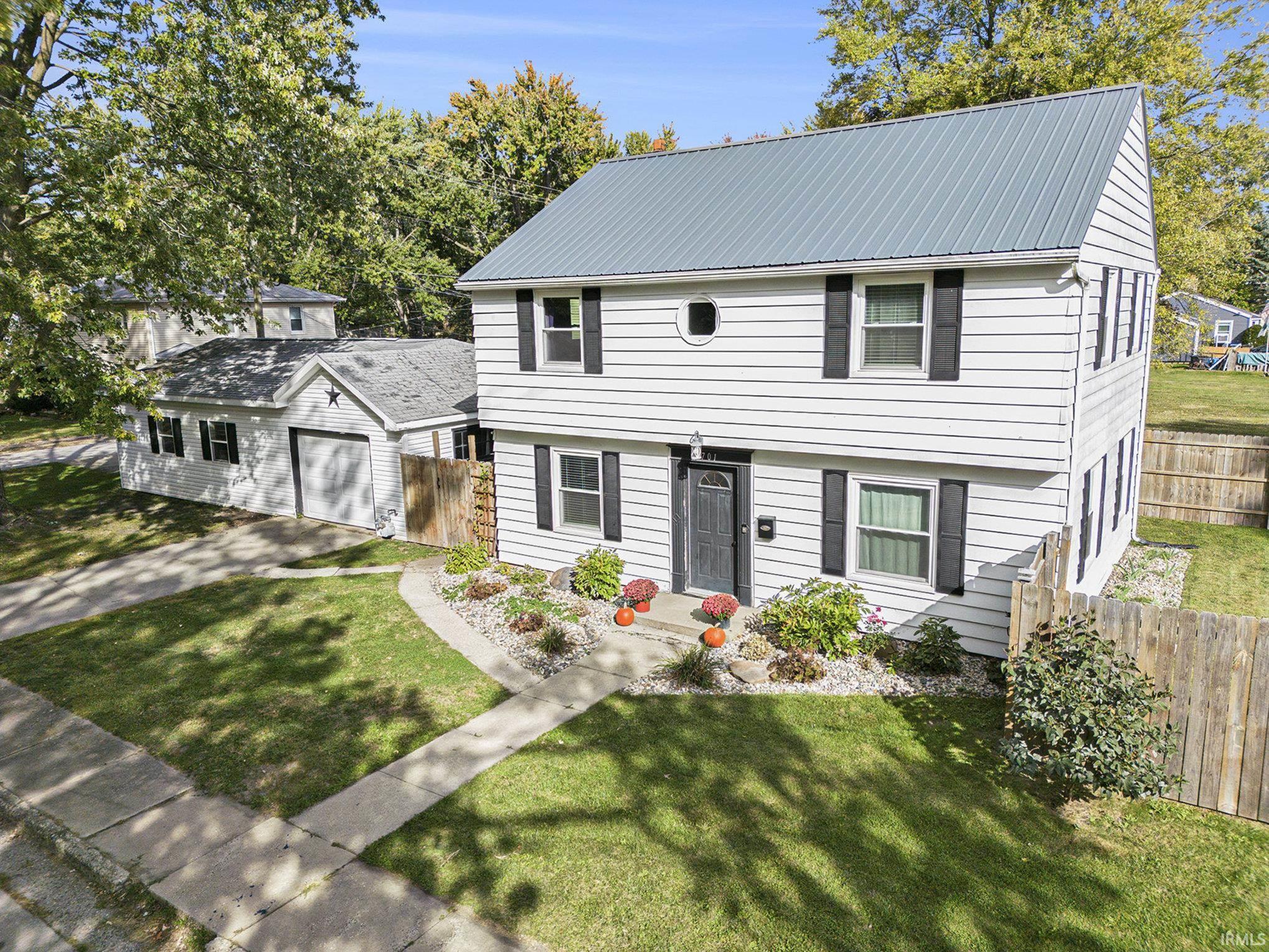 Photo 1 of 701 N Elm Street