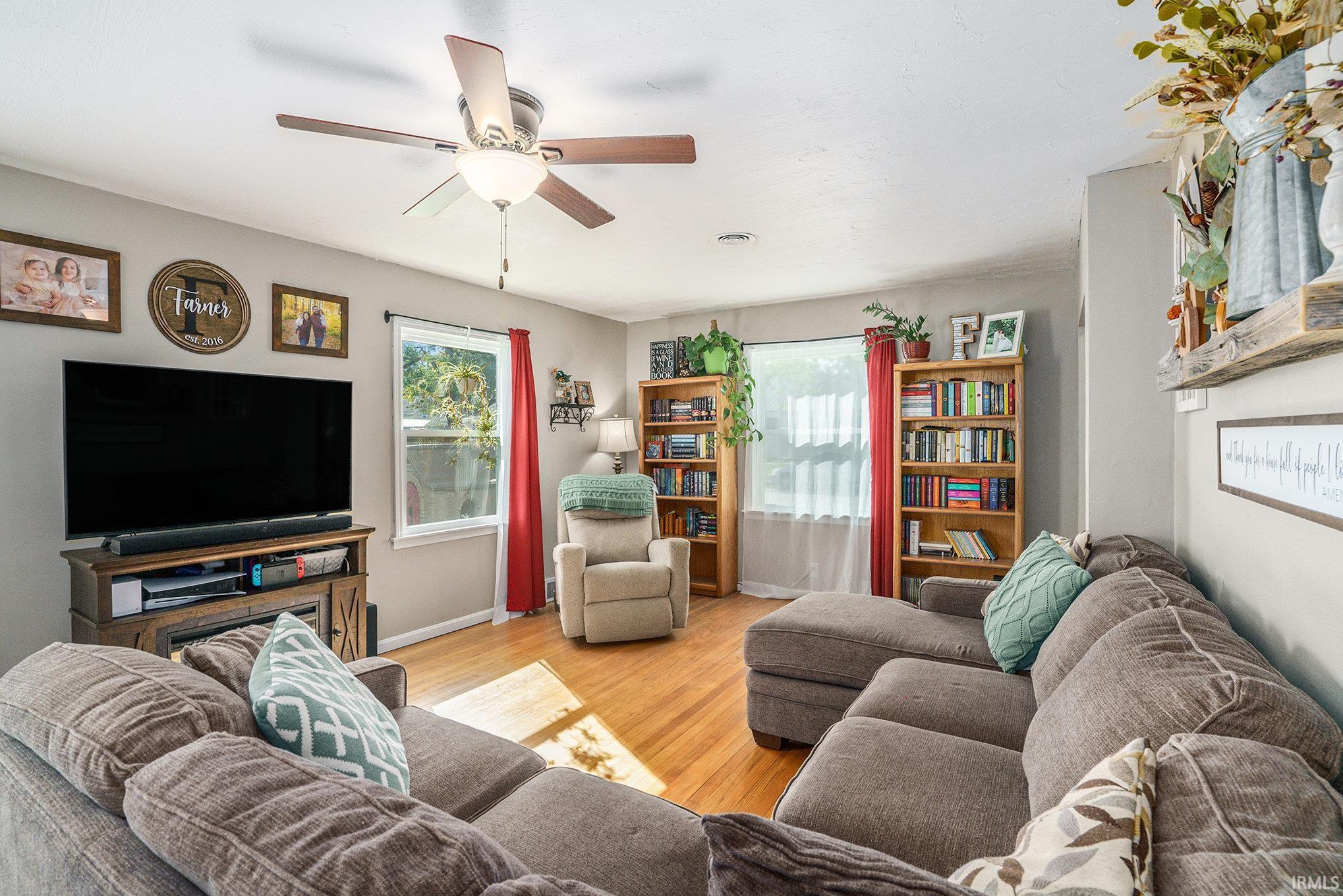 Photo 10 of 701 N Elm Street