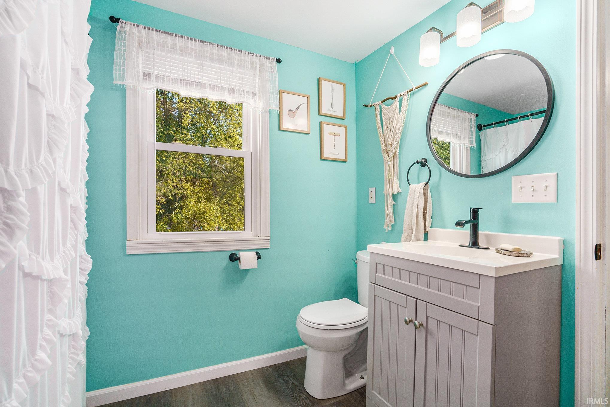 Photo 24 of 701 N Elm Street