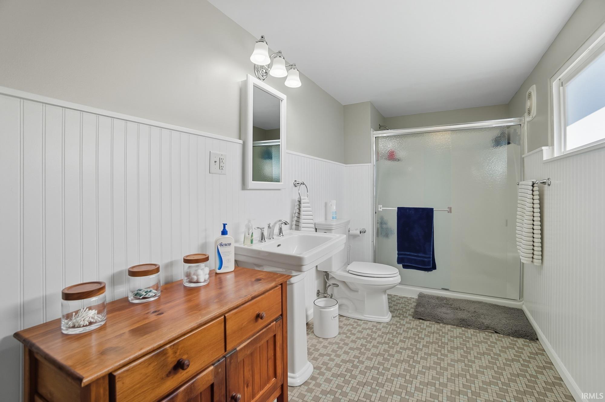 Photo 19 of 4404 W SR 14 Highway