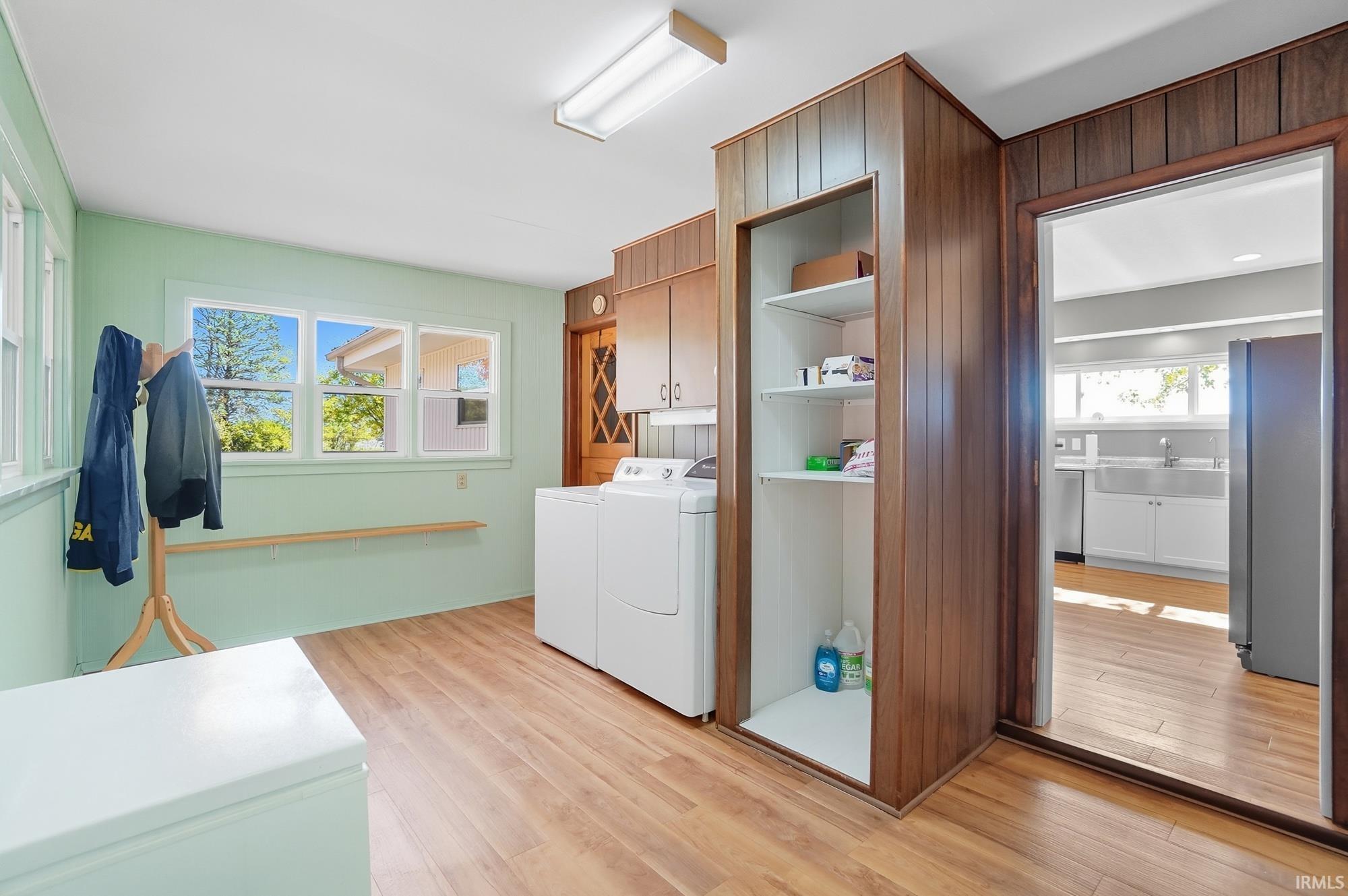 Photo 4 of 4404 W SR 14 Highway