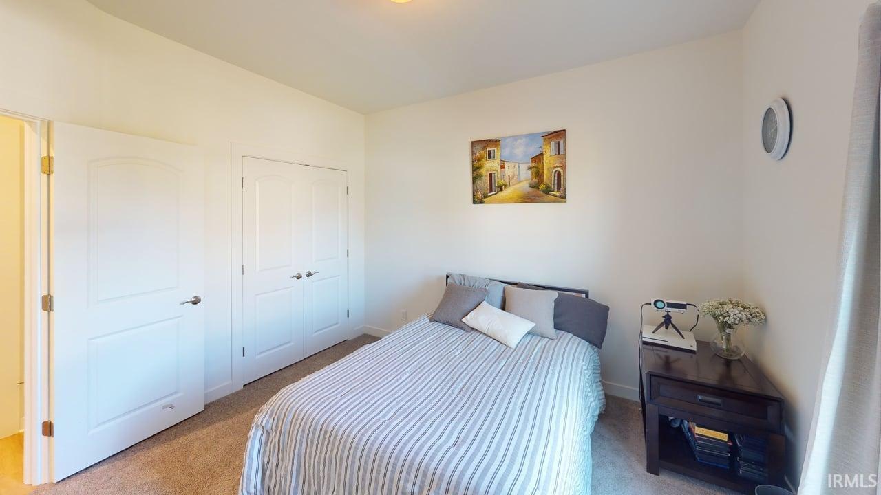 Homes for sale in Huntingburg, IN | 1403 N Hunters Crossing Cir, Huntingburg, IN 47542 | MLS# 202541708