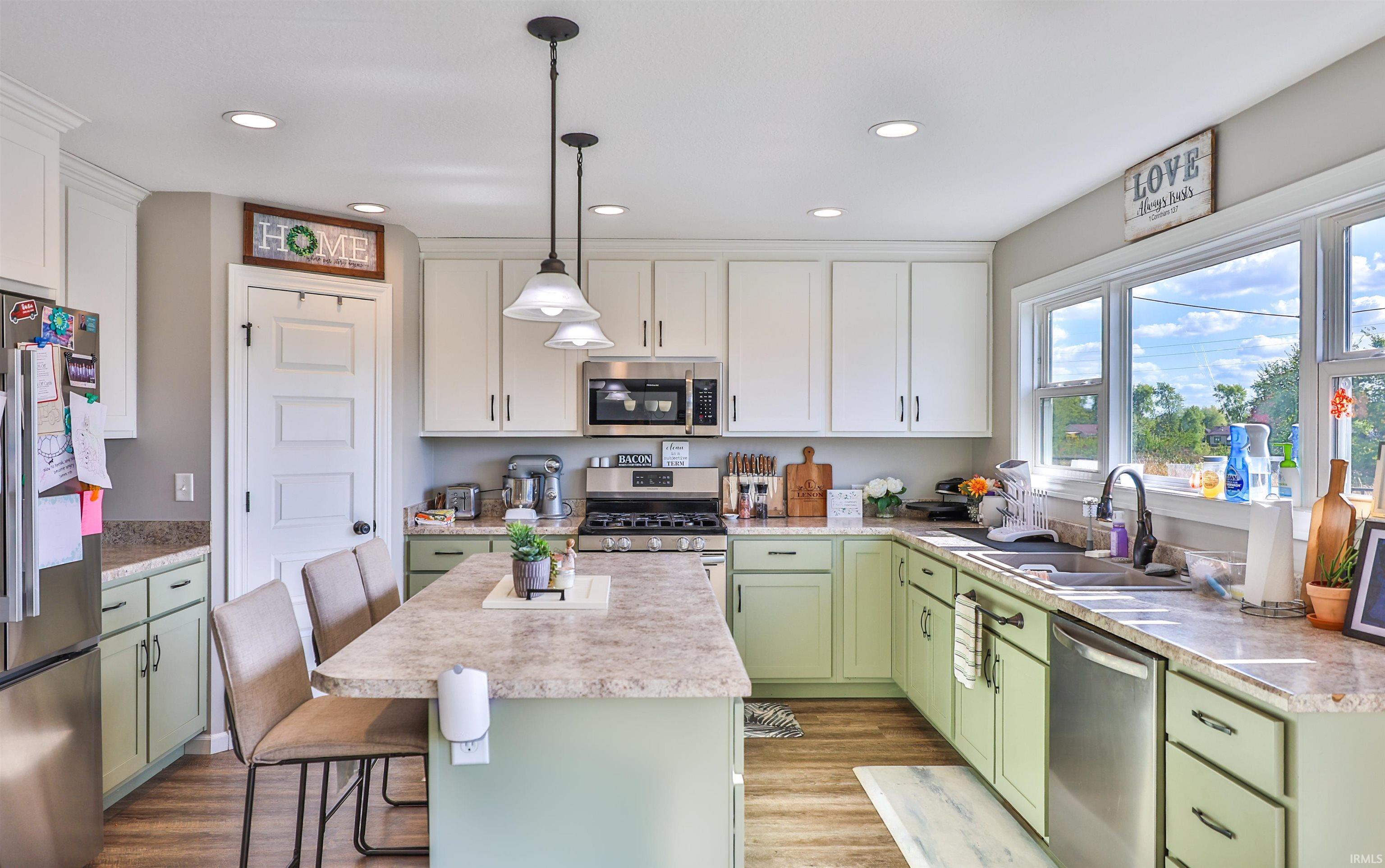 Photo 2 of 12671 Slash Pass