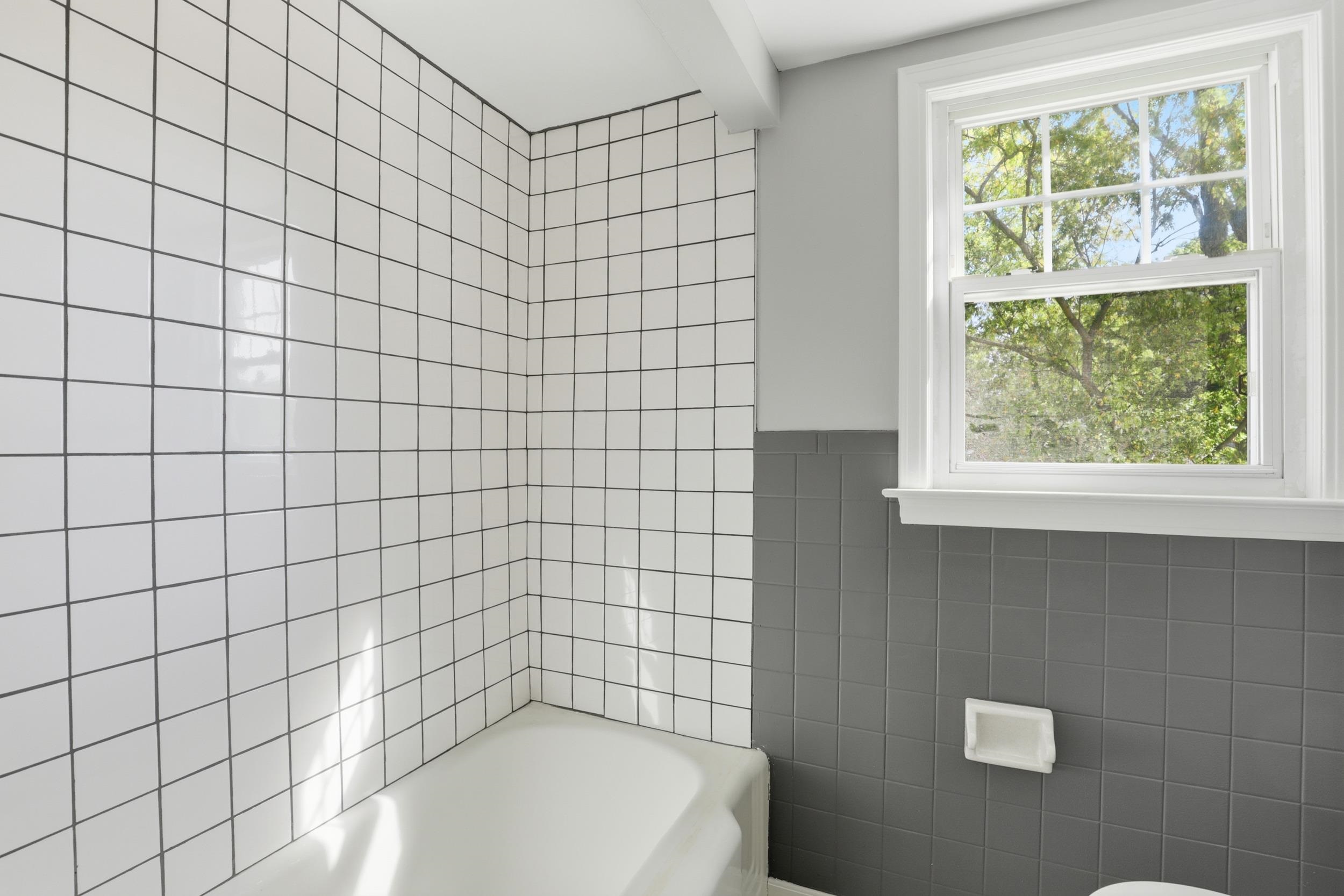 Photo 17 of 3440 ROLSTON Street