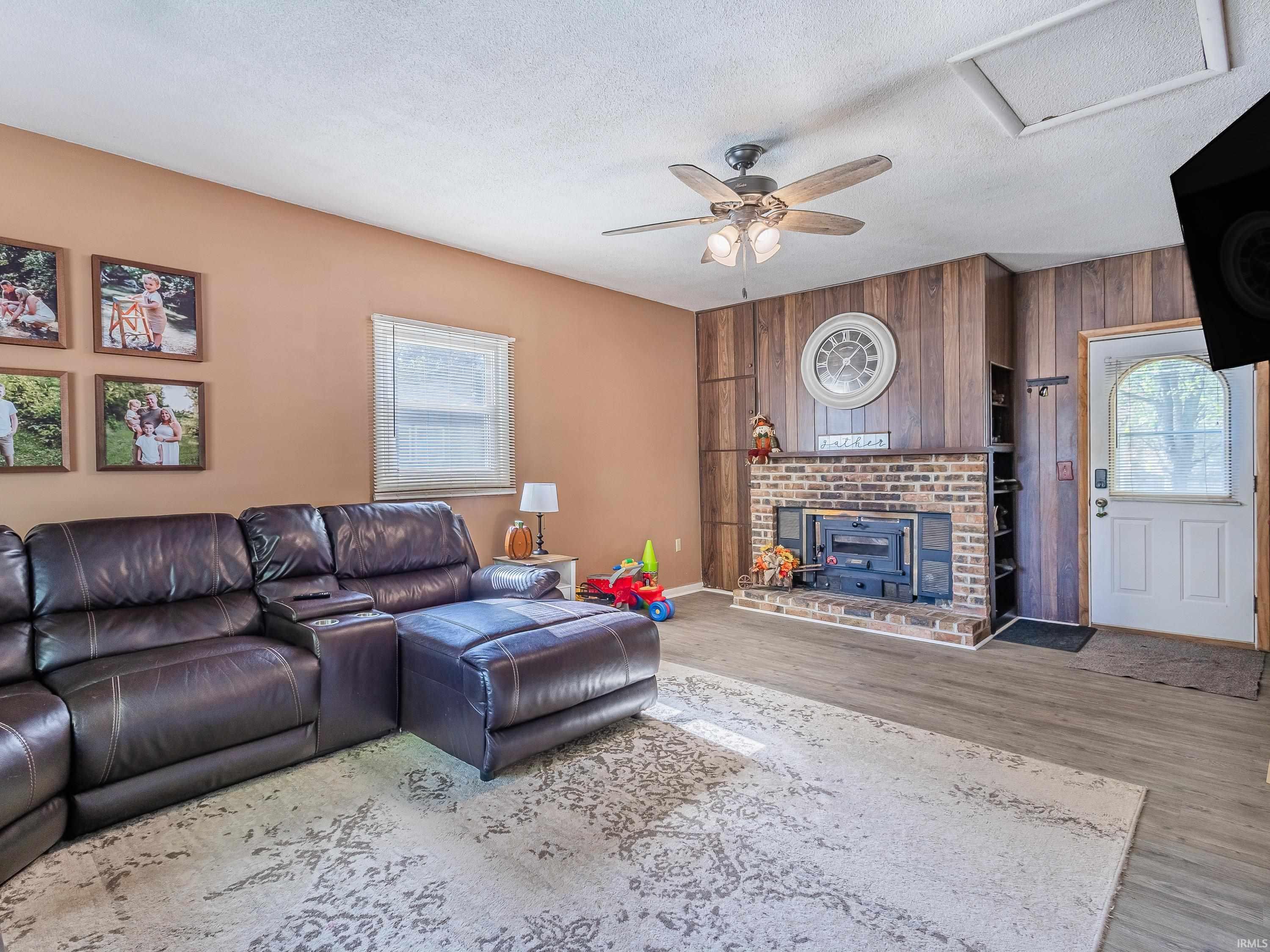 Homes for sale in Ossian, IN | 801 N Maxine Dr, Ossian, IN 46777 | MLS# 202541740