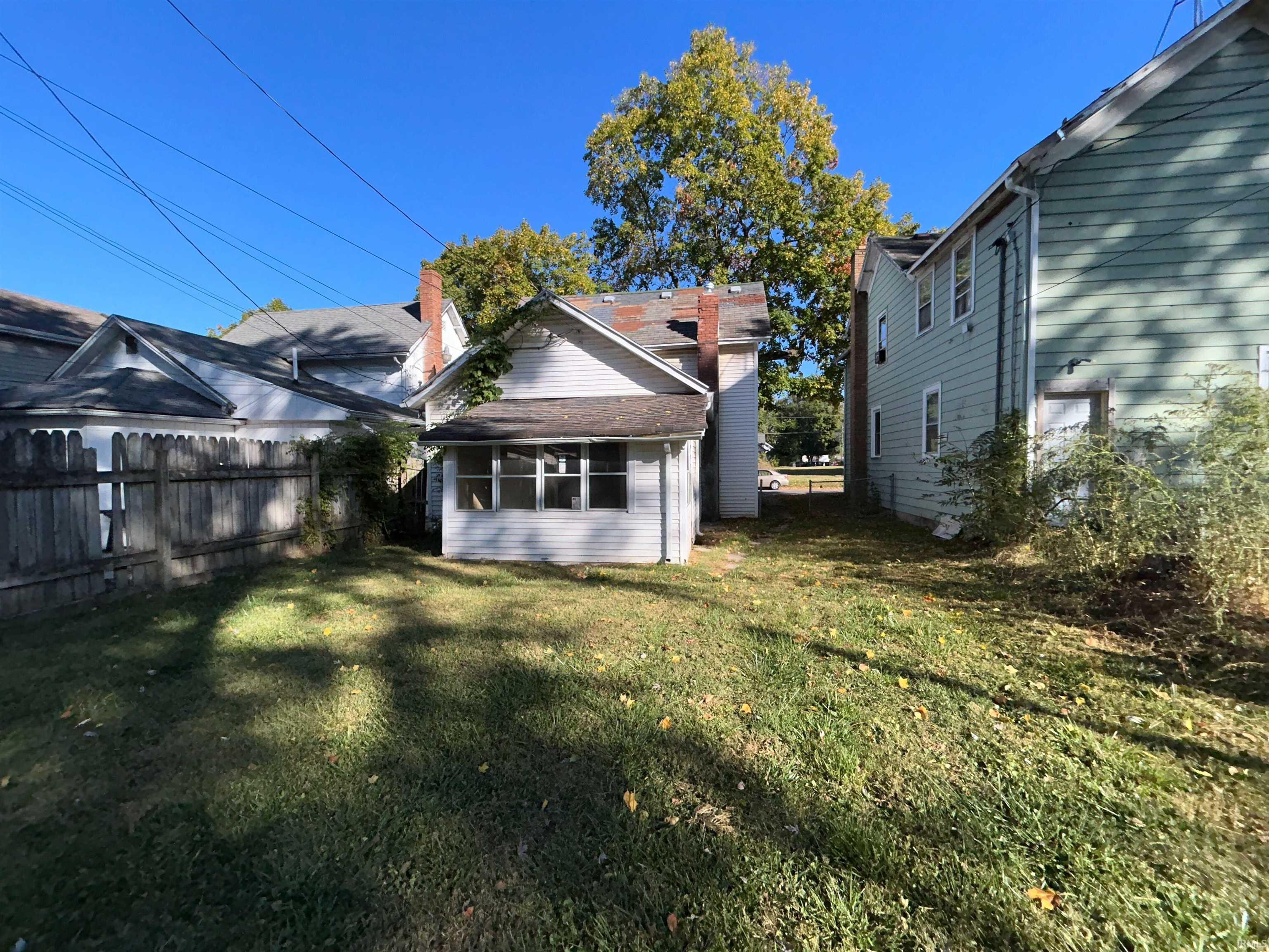 Photo 3 of 1311 Huestis Avenue