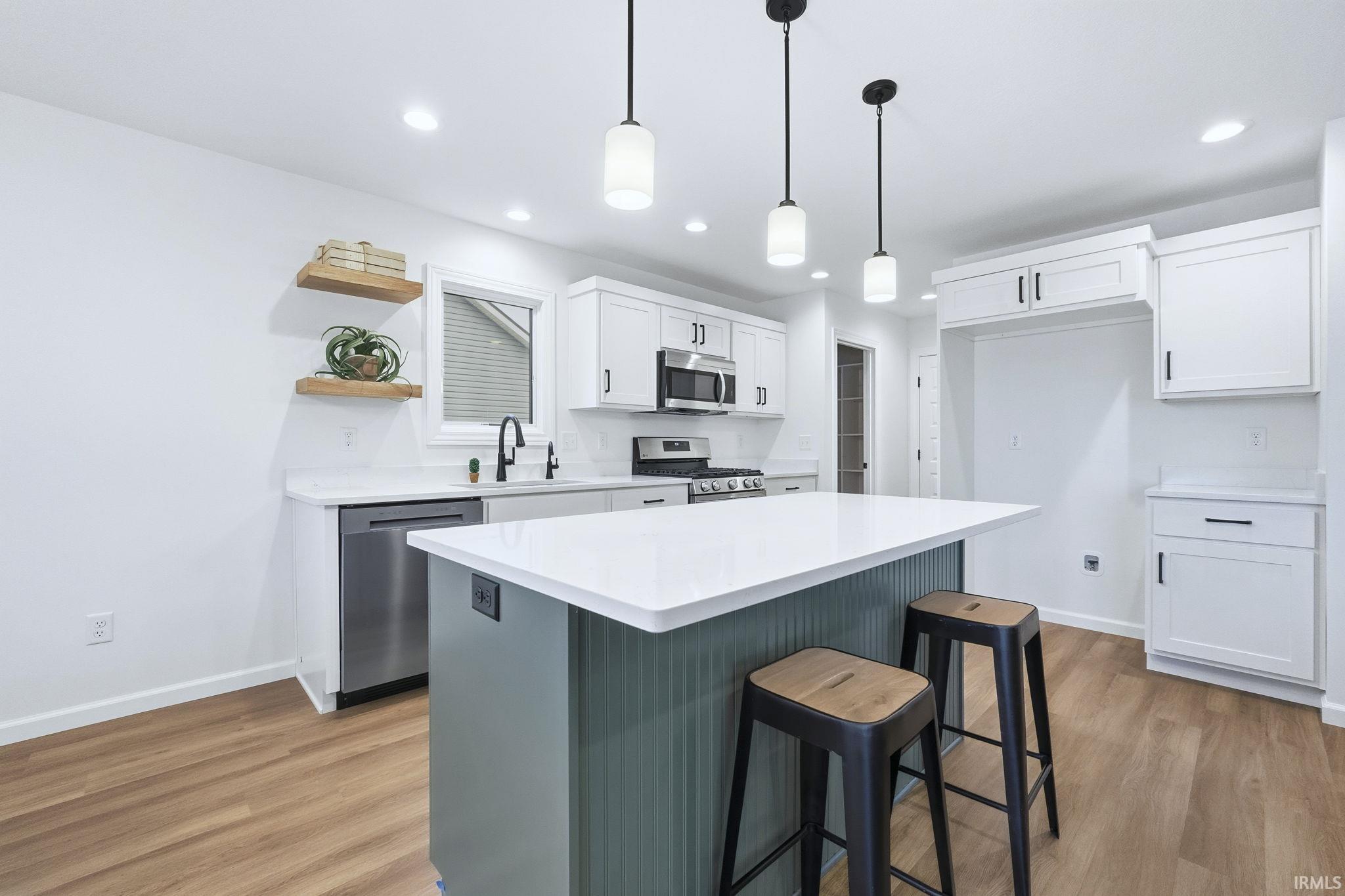 Photo 15 of 1092 Zenos Boulevard