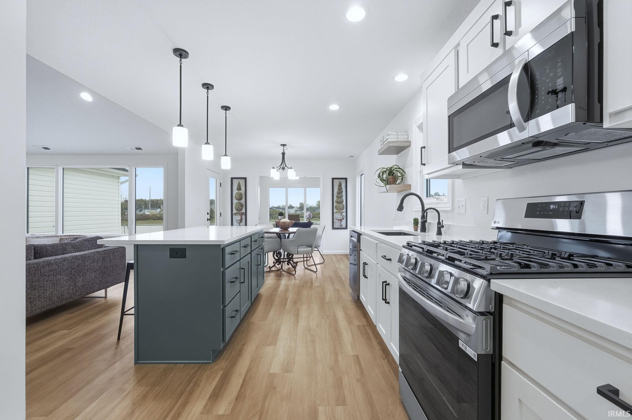 Photo 16 of 1092 Zenos Boulevard