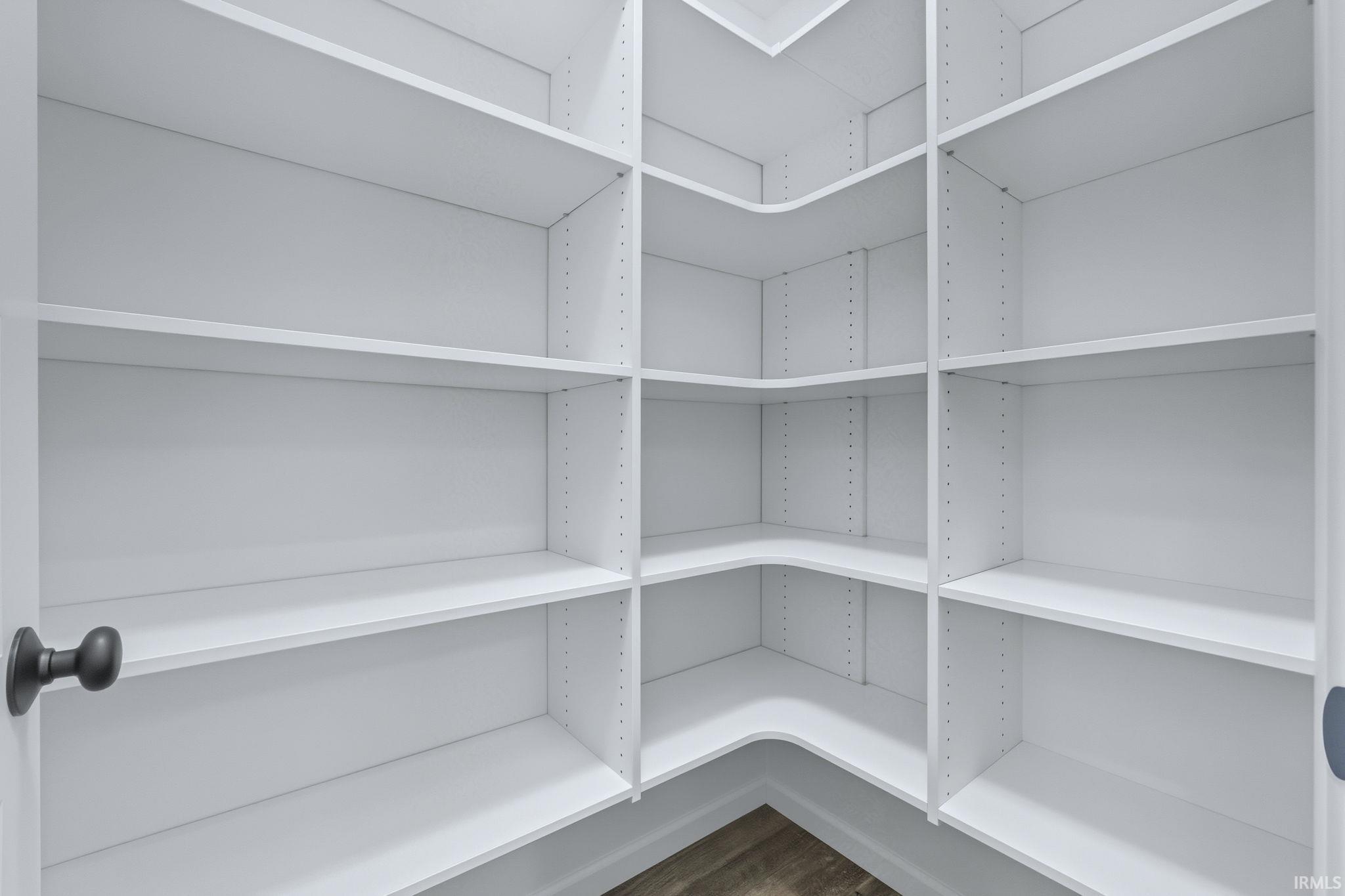 Photo 19 of 1092 Zenos Boulevard