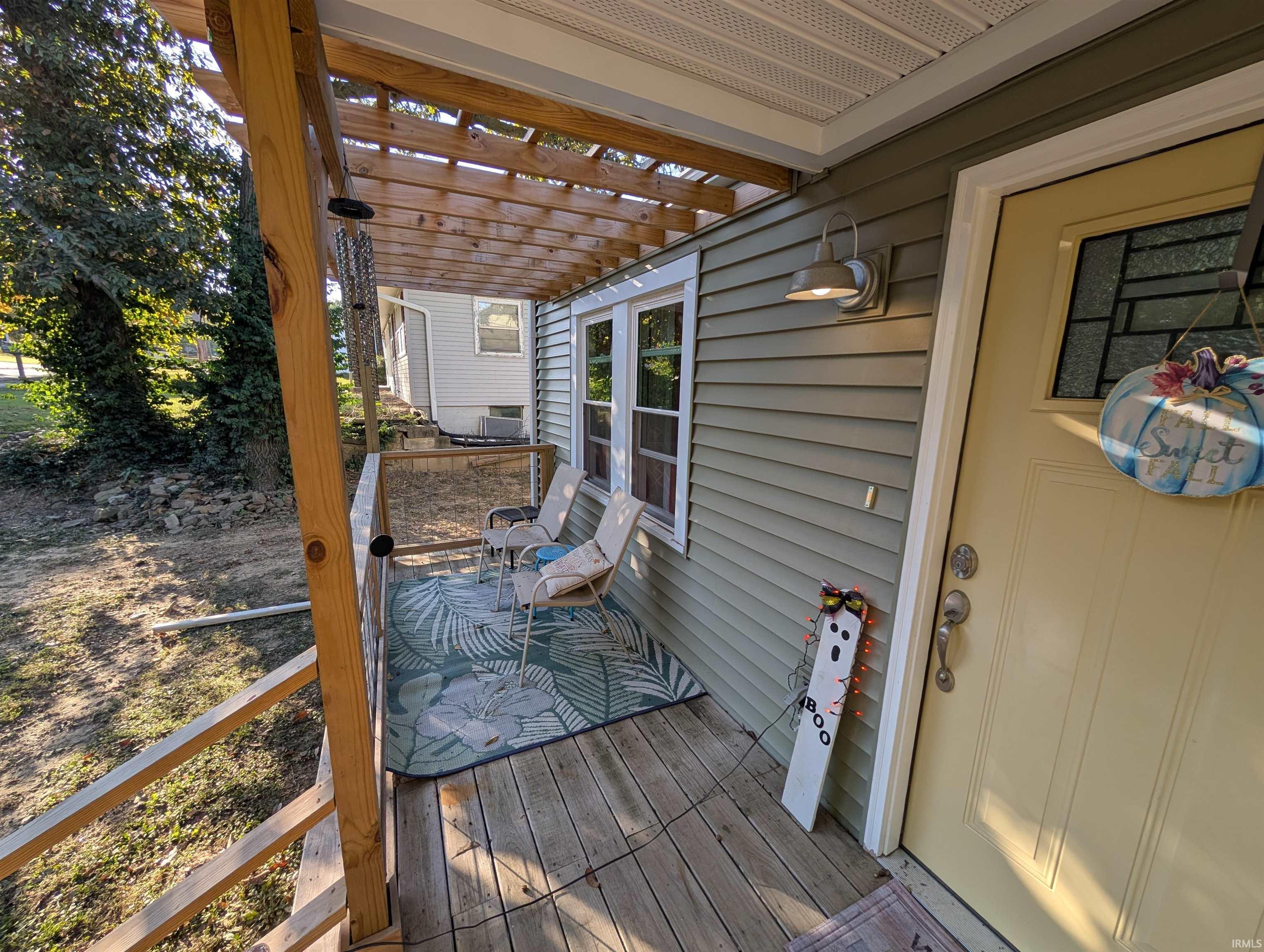 Homes for sale in Vincennes, IN | 1317 Weed Ln, Vincennes, IN 47591 | MLS# 202541844