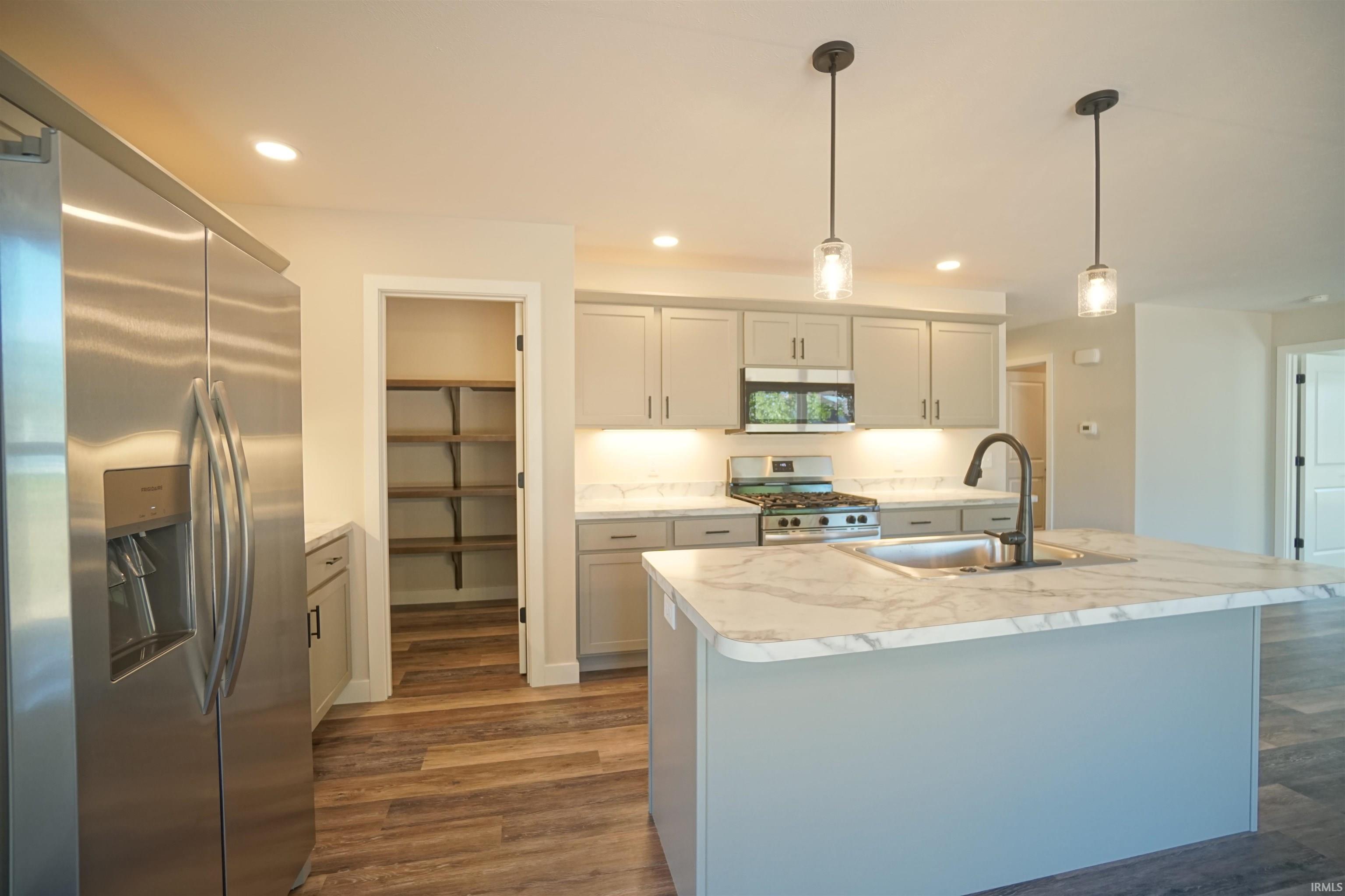 Photo 2 of 535 N Eastfield Circle