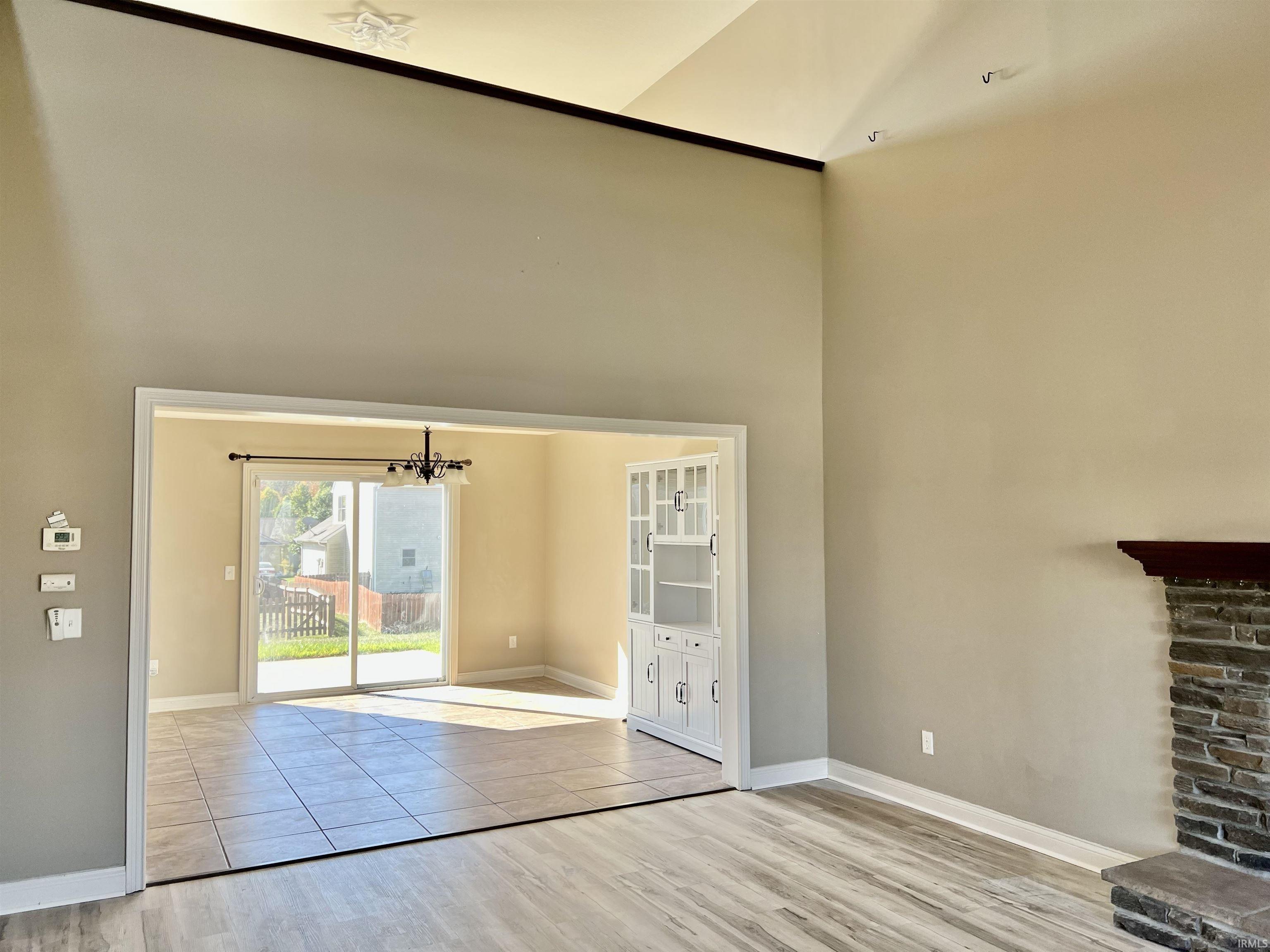 Photo 3 of 8611 Springberry Drive