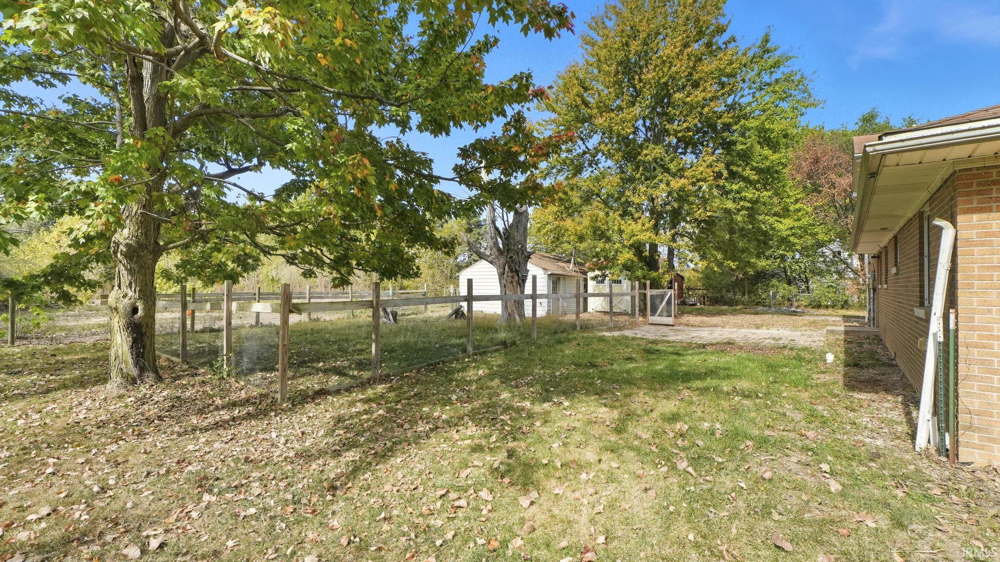 Photo 6 of 14505 Coldwater Road