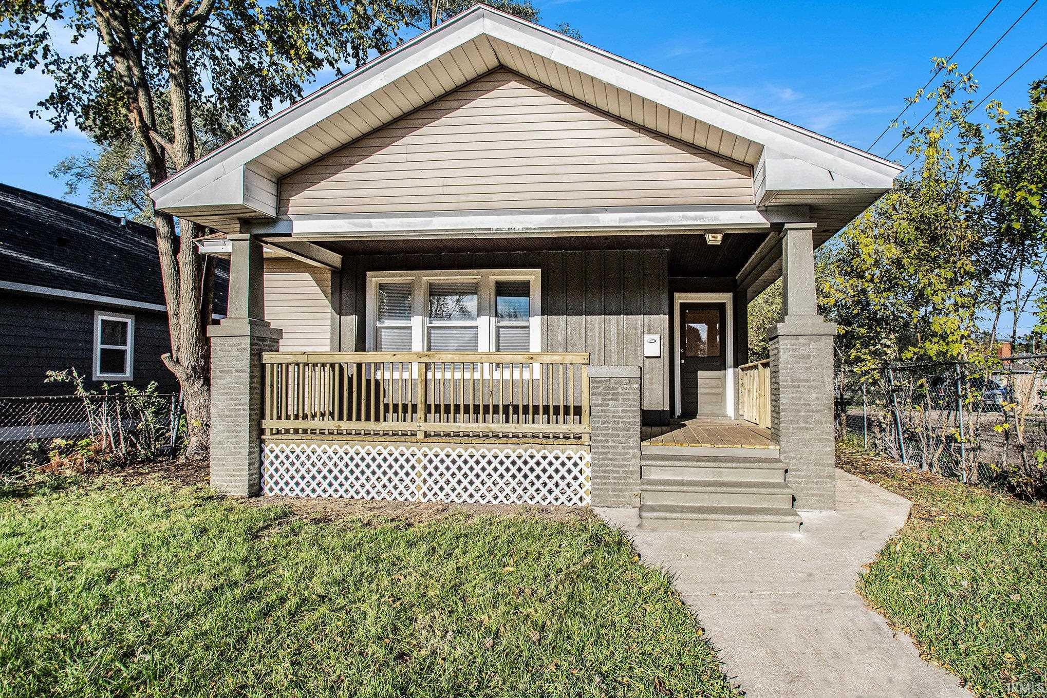 Homes for sale in South Bend, IN | 611 Blaine Ave, South Bend, IN 46616 | MLS# 202541866