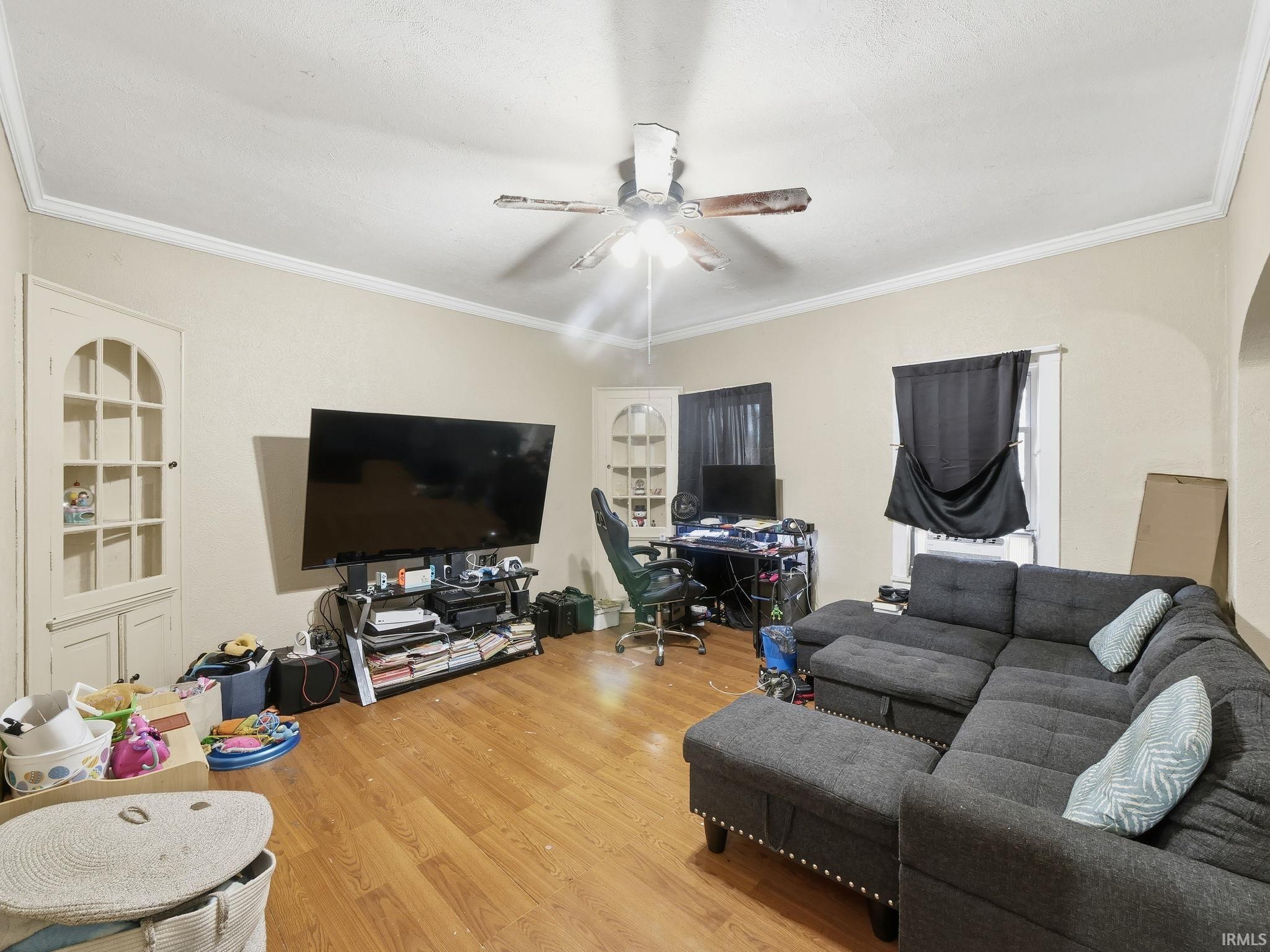 Photo 4 of 1901 Sinclair Street