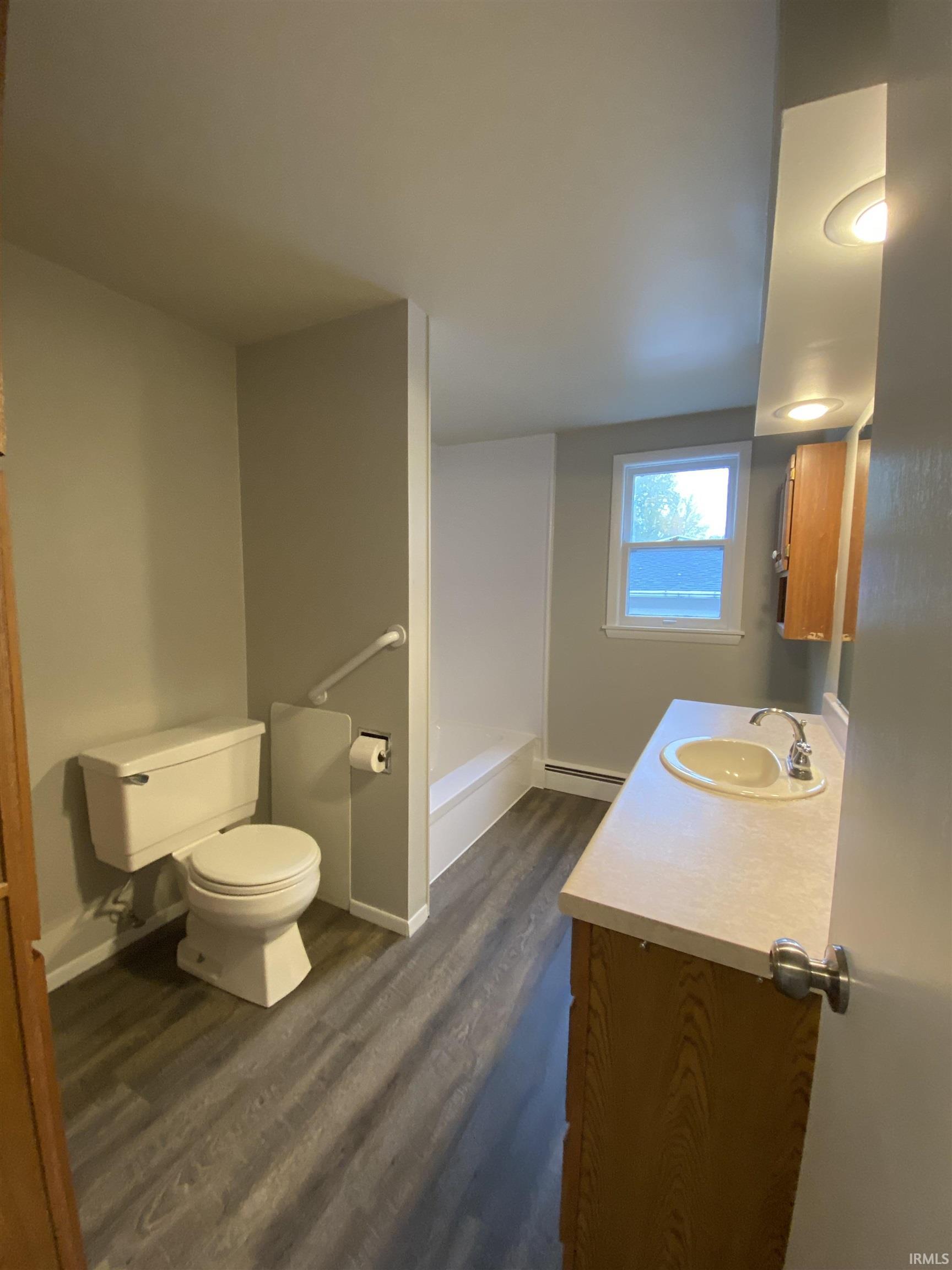 Photo 12 of 3411 Charlotte Avenue