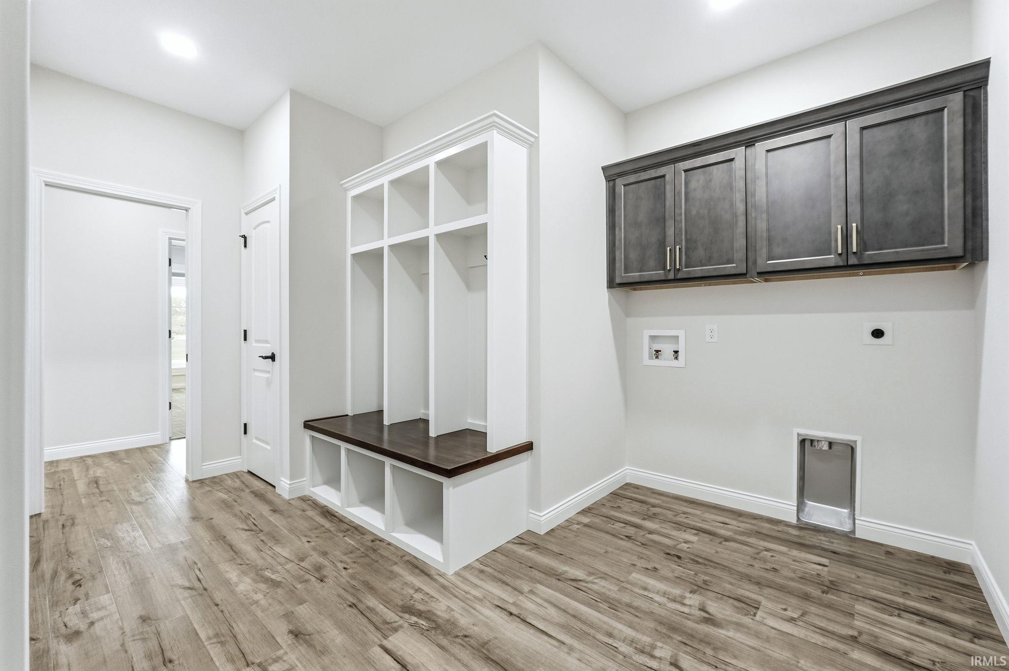 Photo 18 of 2213 Golfview Drive