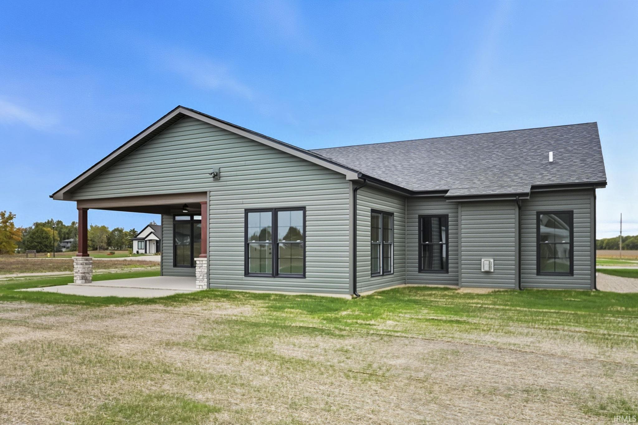 Photo 21 of 2213 Golfview Drive