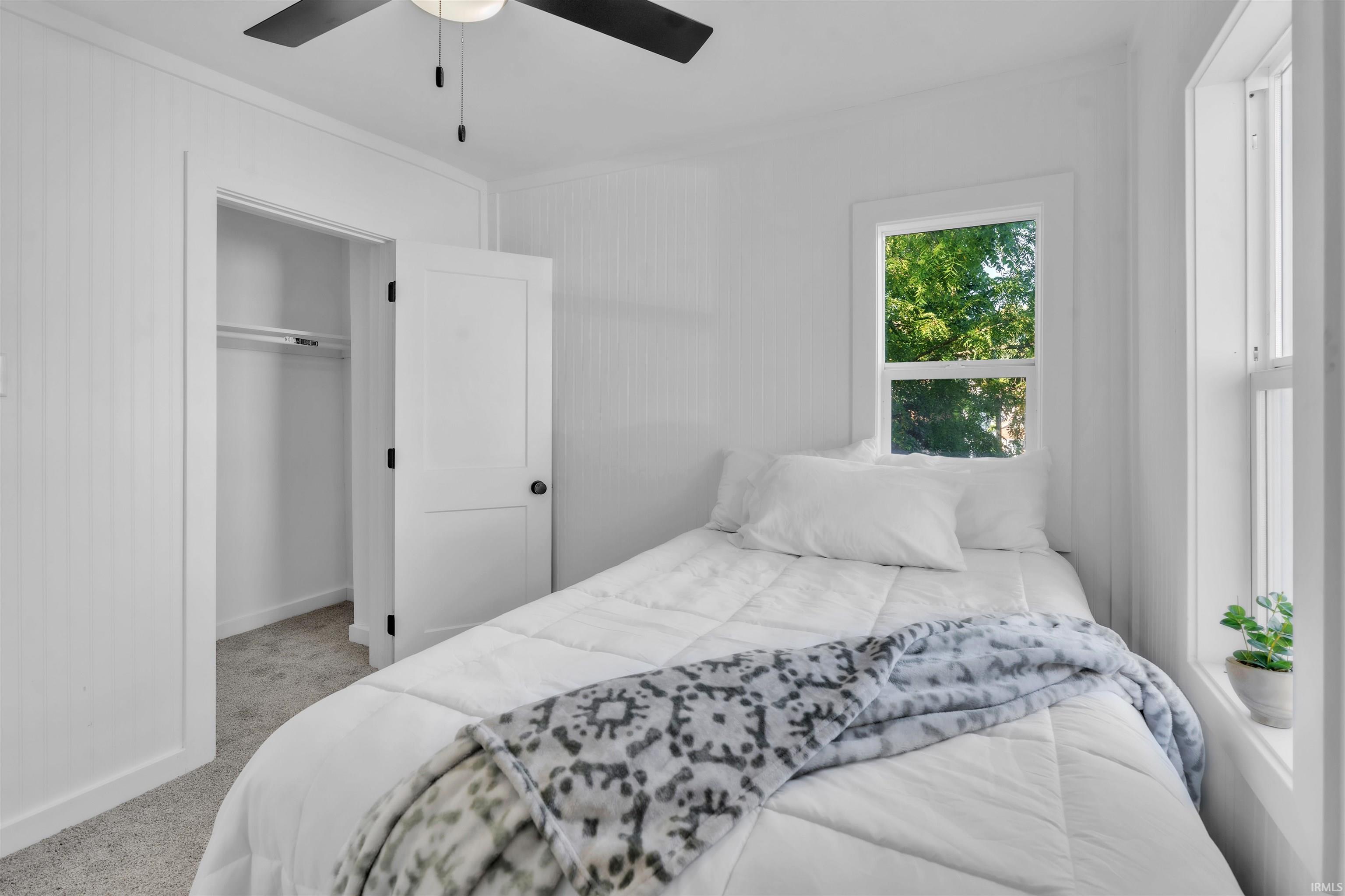 Photo 19 of 104 S Cowen Street