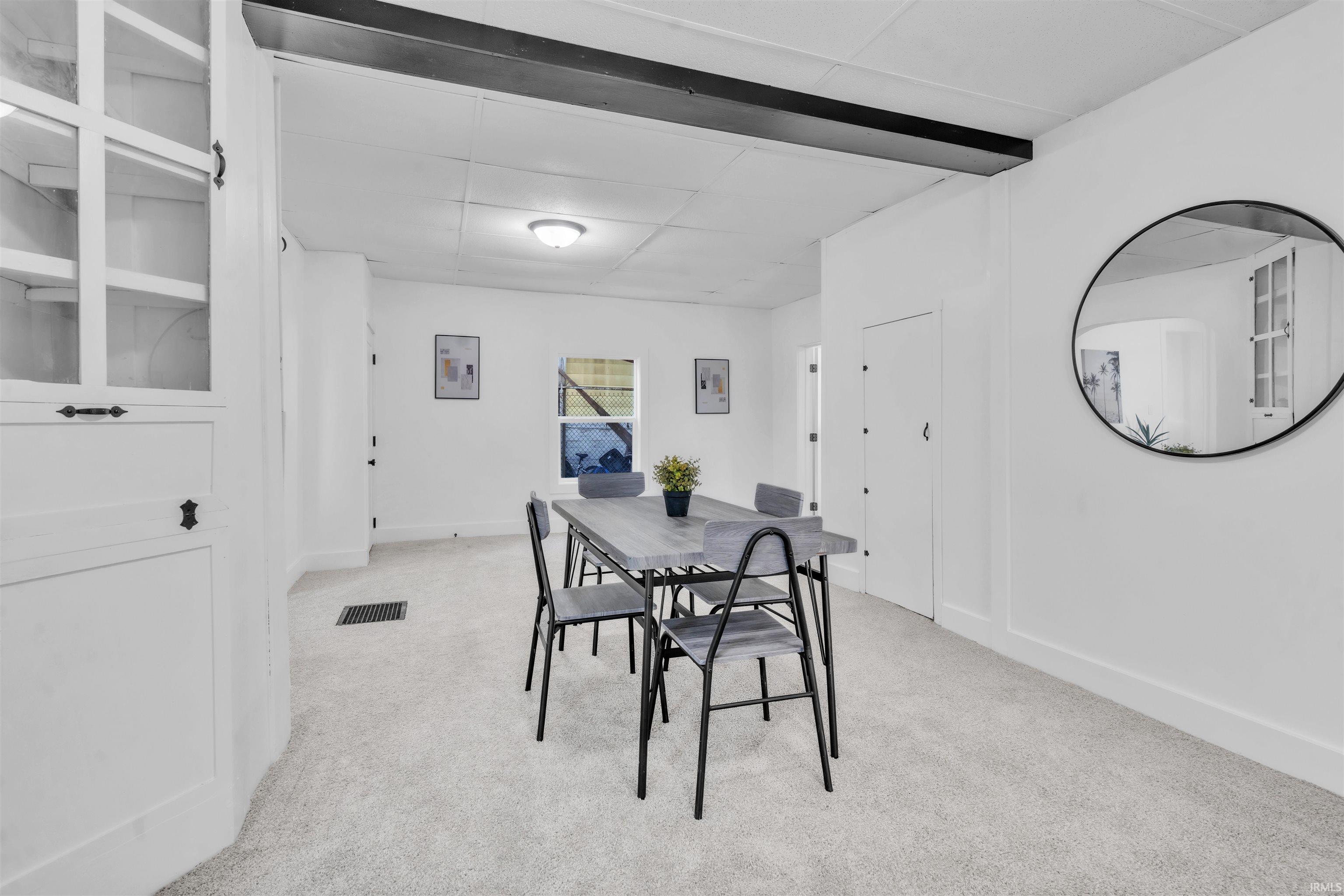 Photo 4 of 104 S Cowen Street