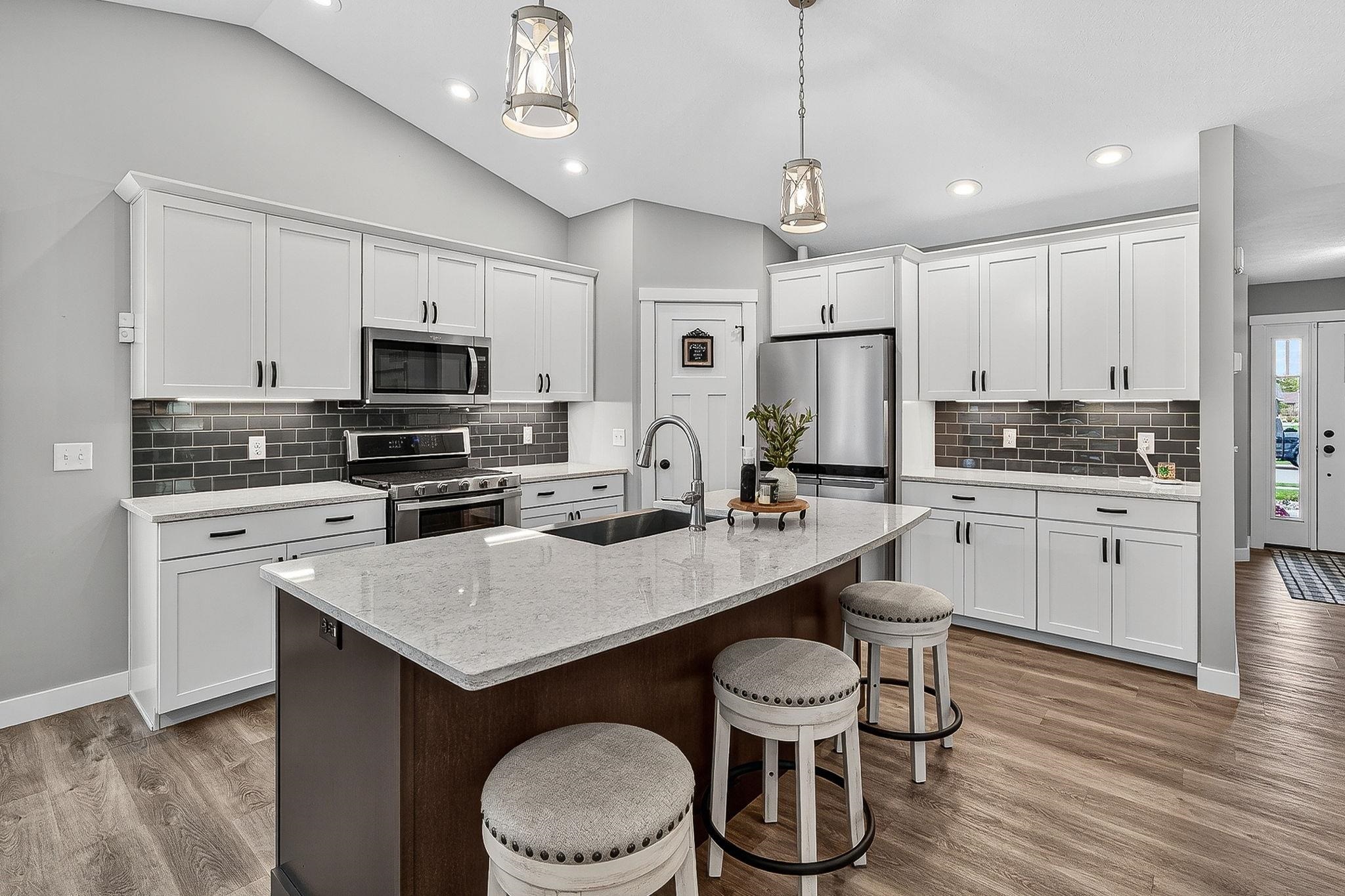 Photo 4 of 2436 E Timberstone Drive