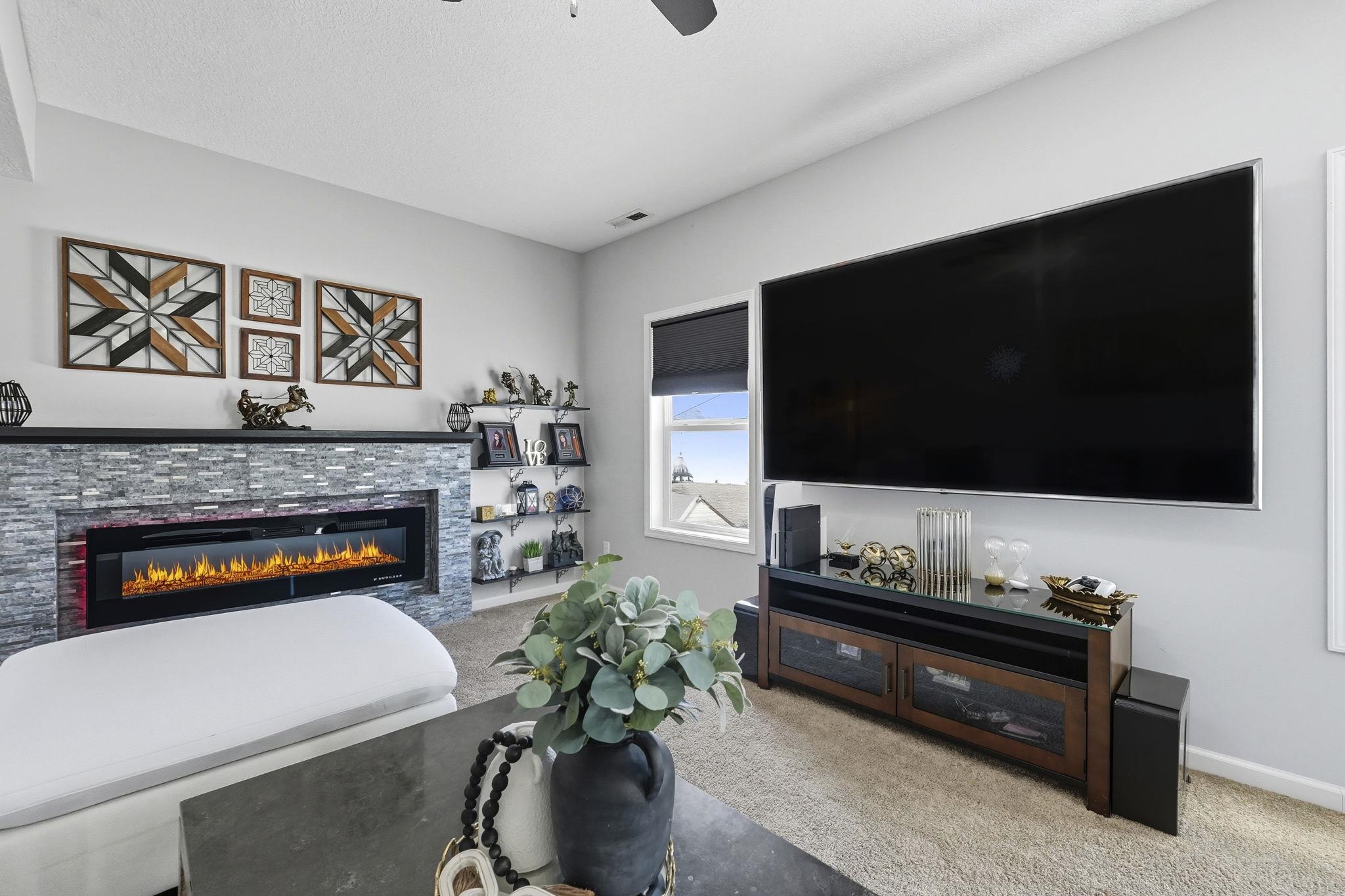 Photo 10 of 6159 SUMMER WIND Place