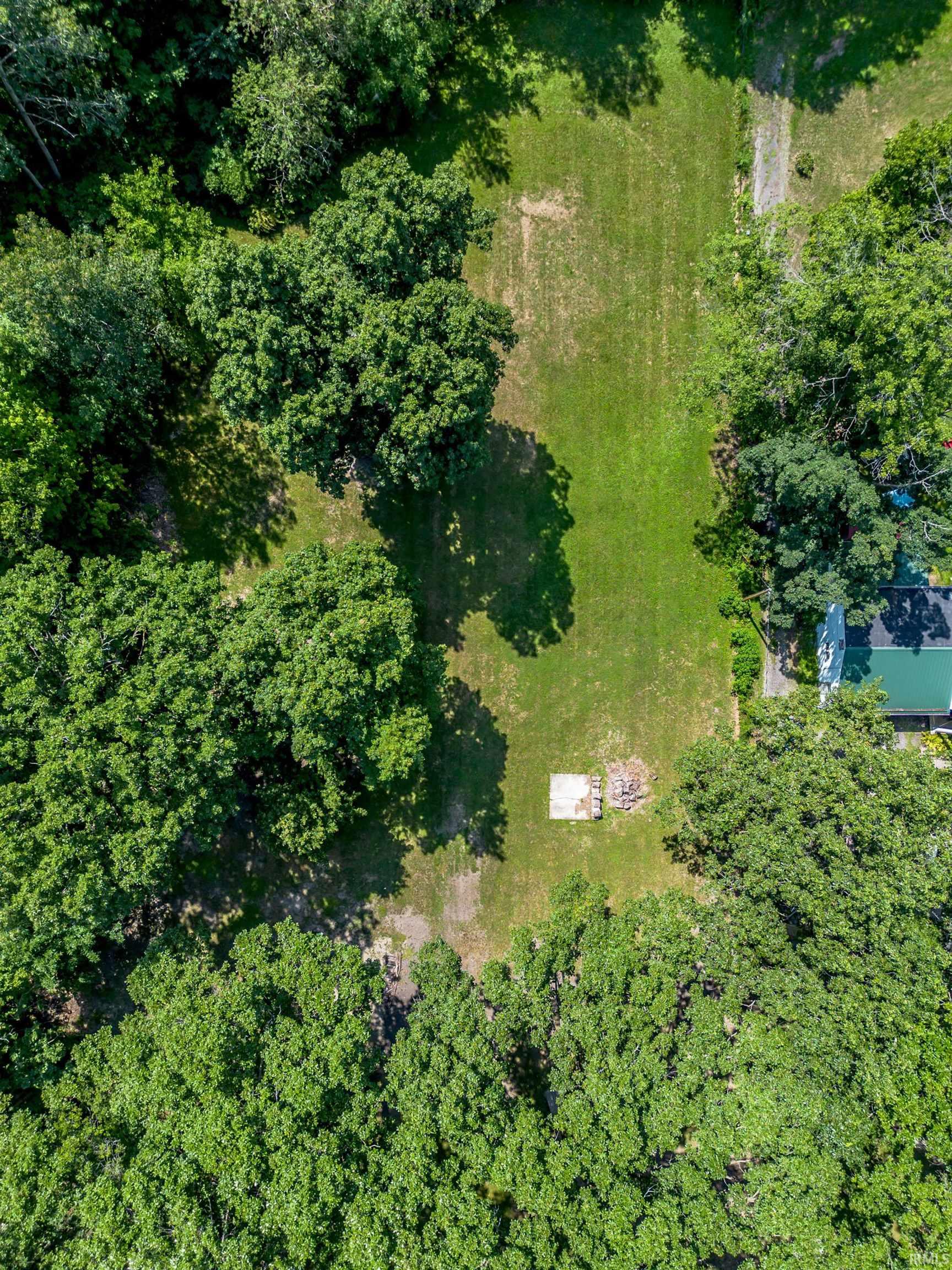 Photo 3 of 2605 W Dupont Road