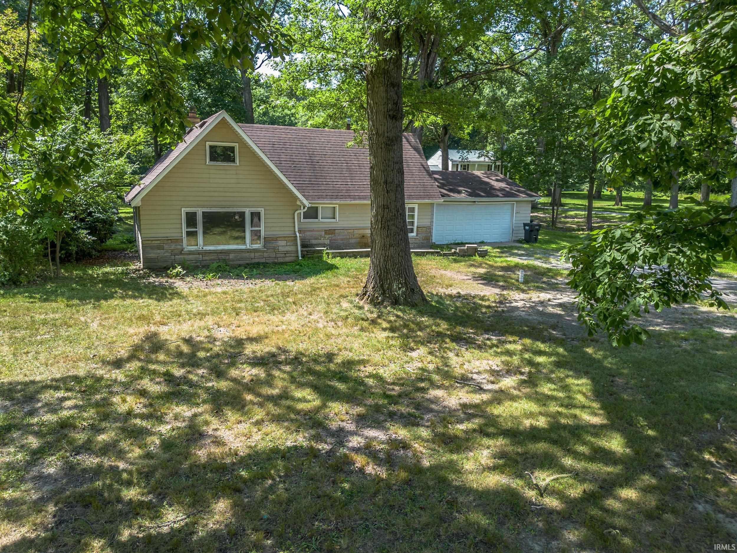 Photo 8 of 2605 W Dupont Road