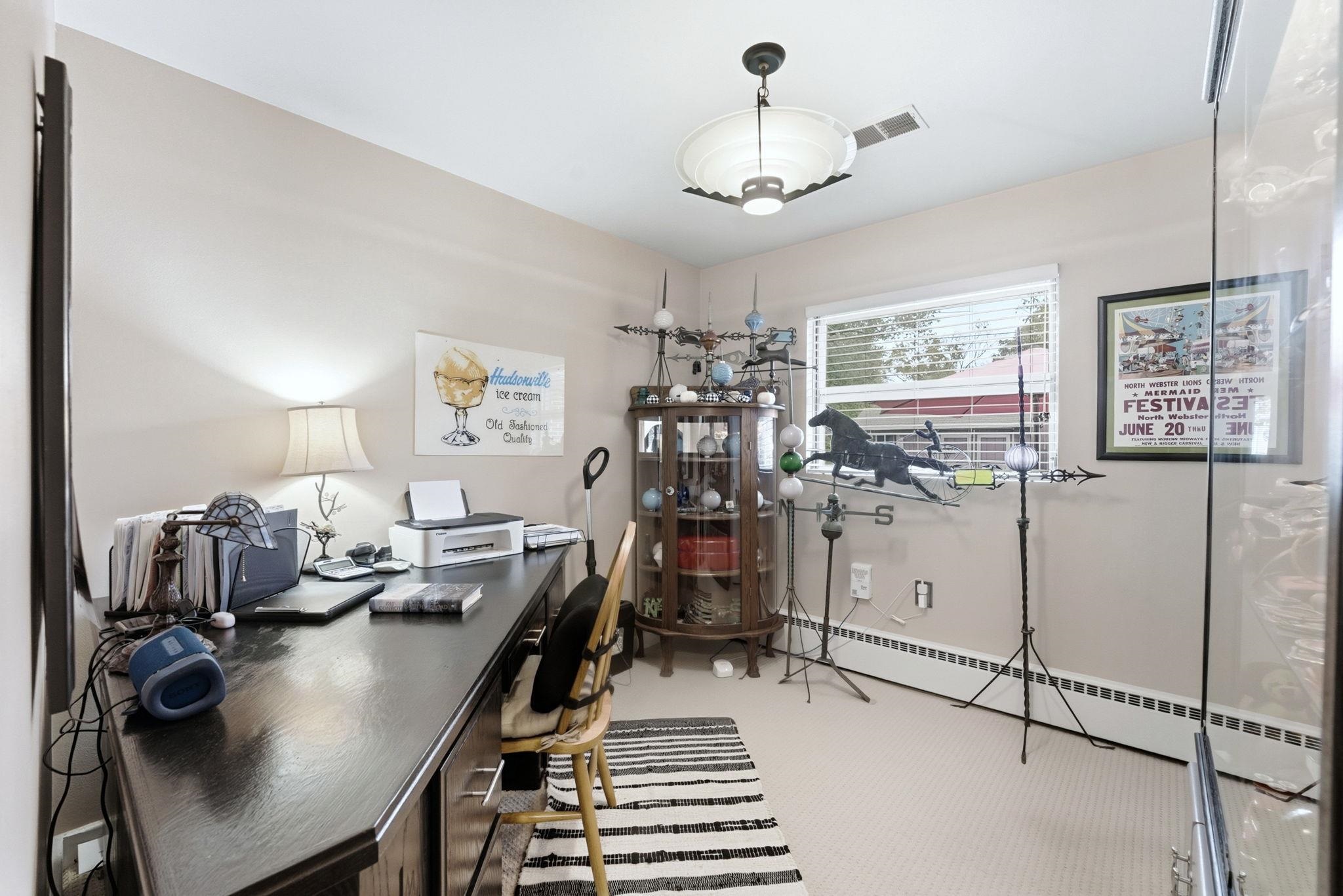 Photo 17 of 104 N Calhoun Street