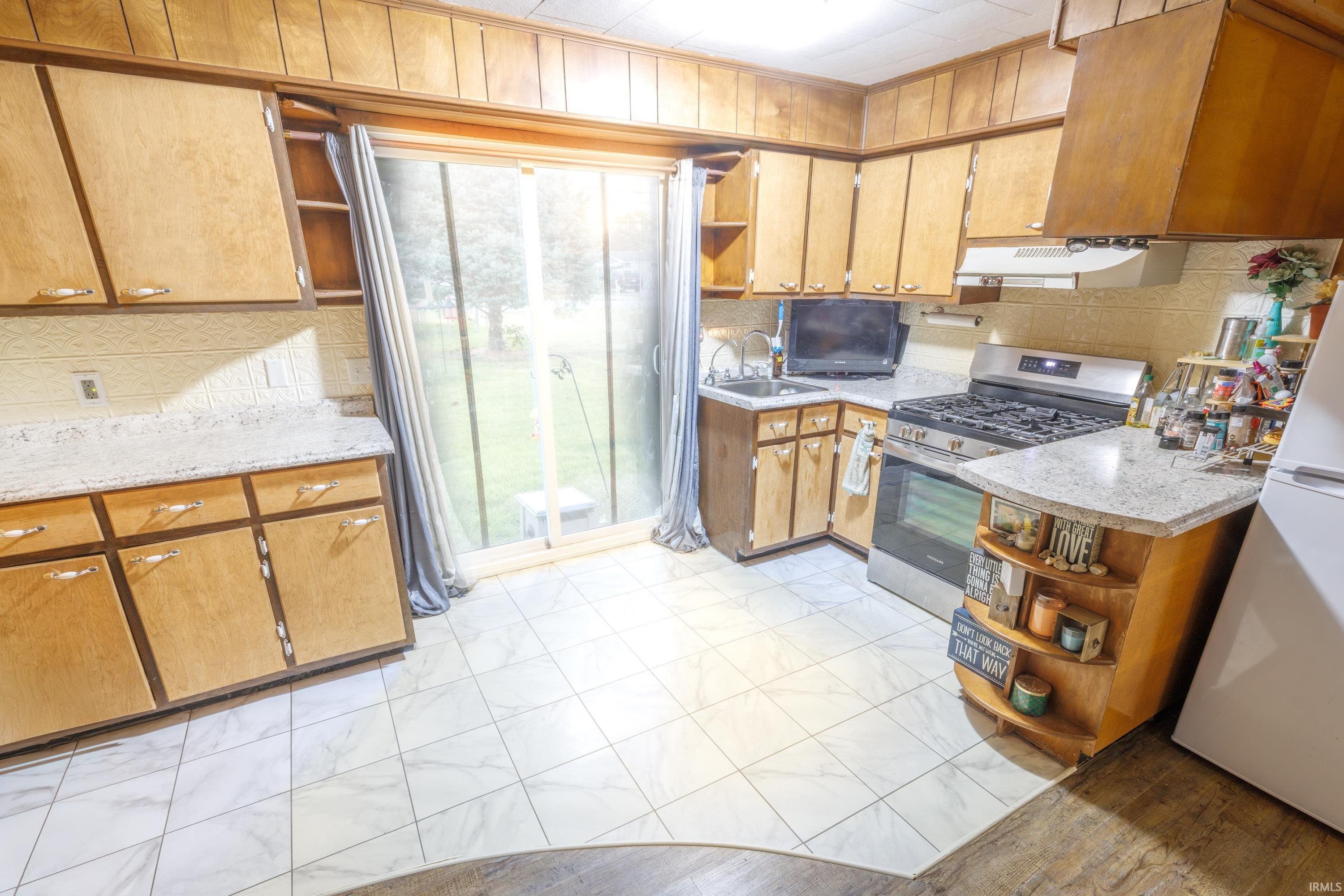 Homes for sale in Vincennes, IN | 1420 Wheeler St, Vincennes, IN 47591 | MLS# 202541940