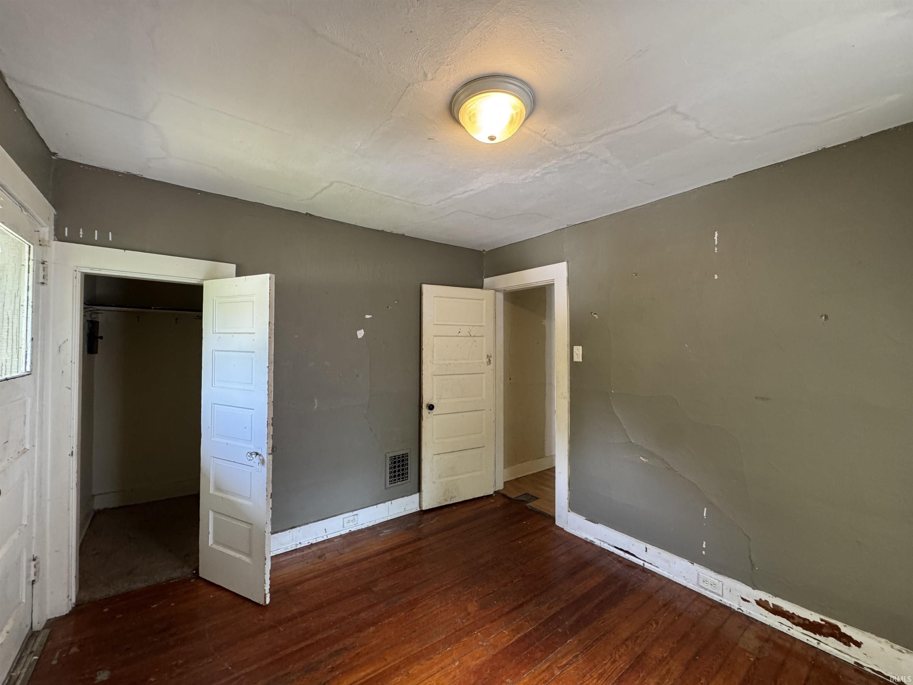 Photo 13 of 3722 S Harrison Street