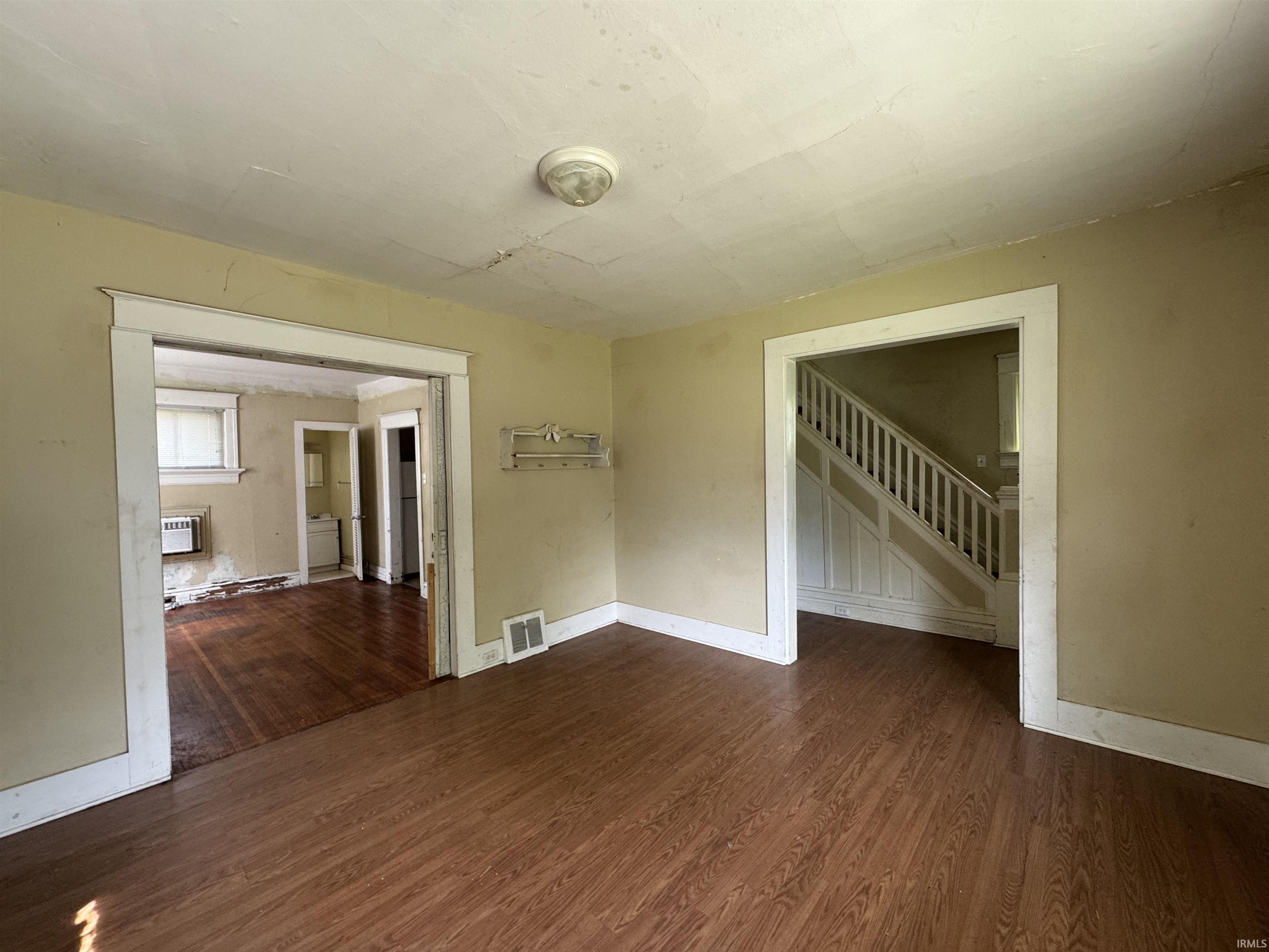 Photo 2 of 3722 S Harrison Street