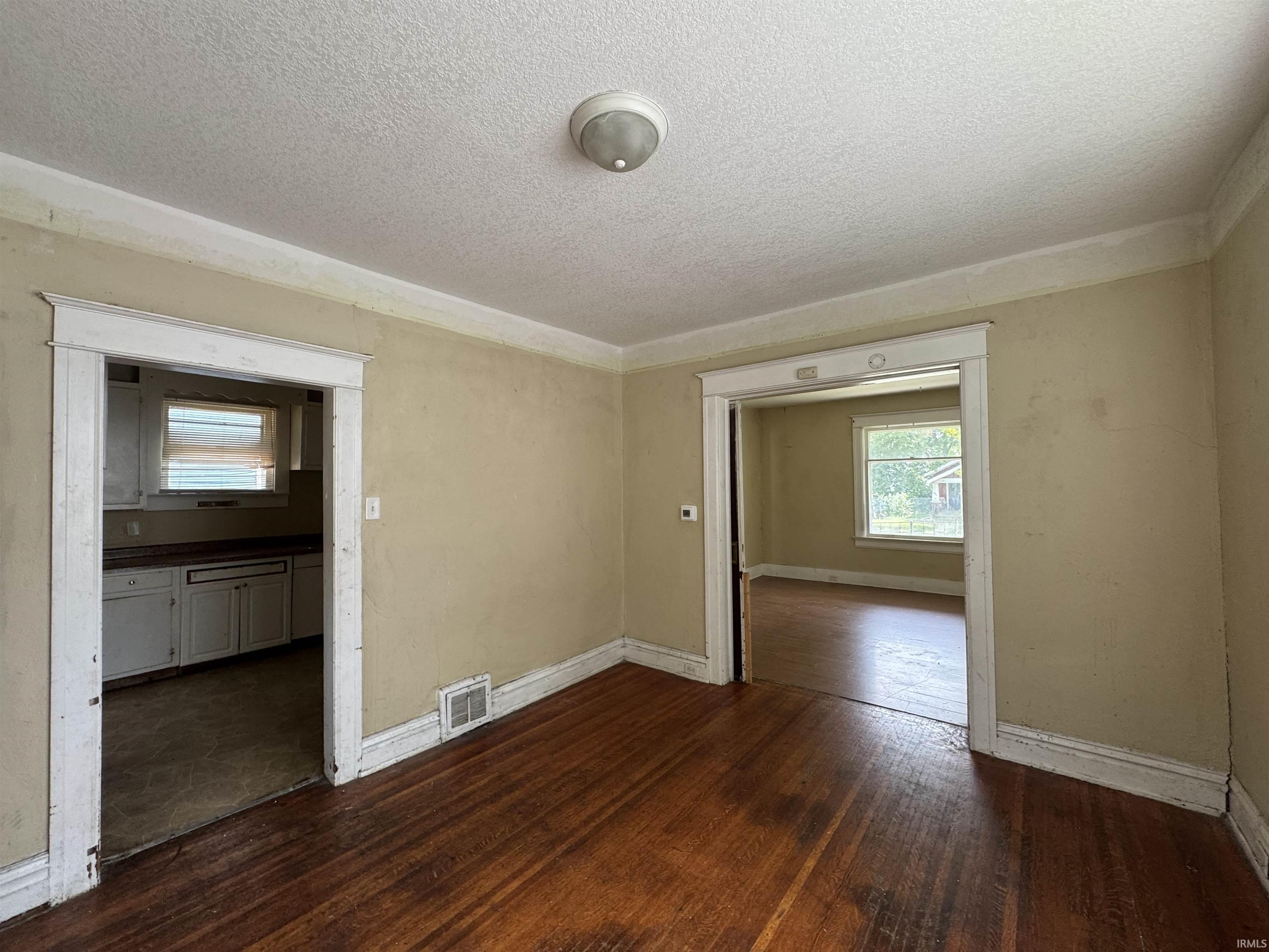 Photo 4 of 3722 S Harrison Street