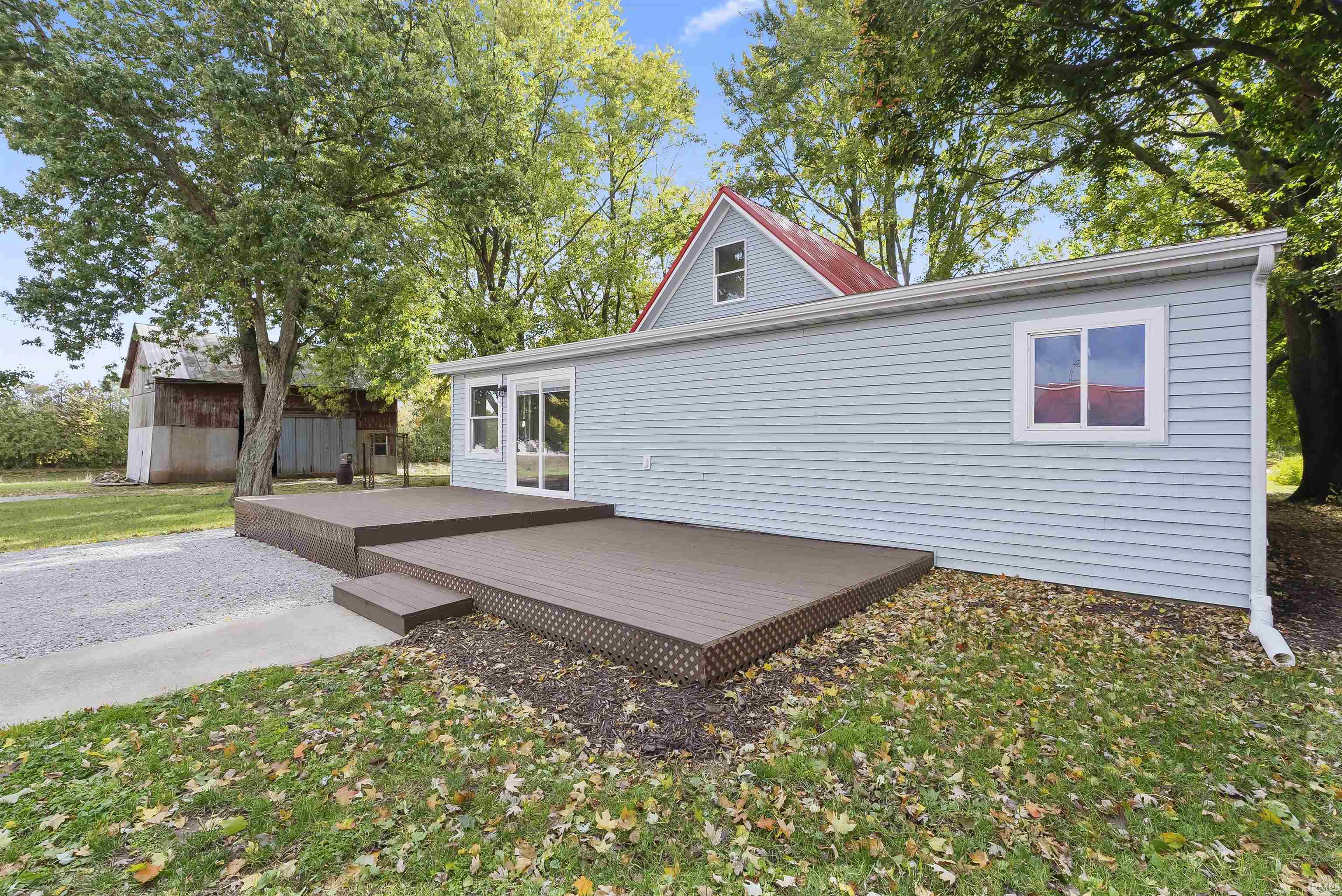 Photo 3 of 1038 W 200 S